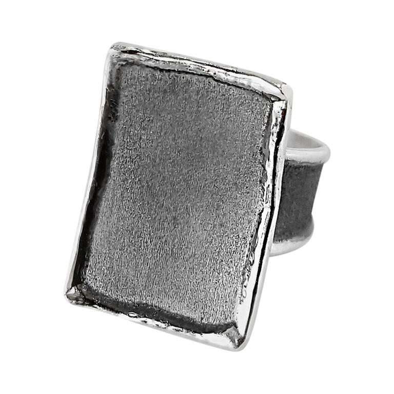 Yianni Creations Rectangular Fine Silver and Oxidized Black Rhodium Band Ring
