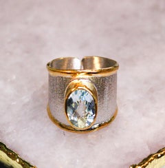 Yianni Creations Sky Blue Topaz in Fine Silver 24 Karat Gold Two-Tone Band Ring