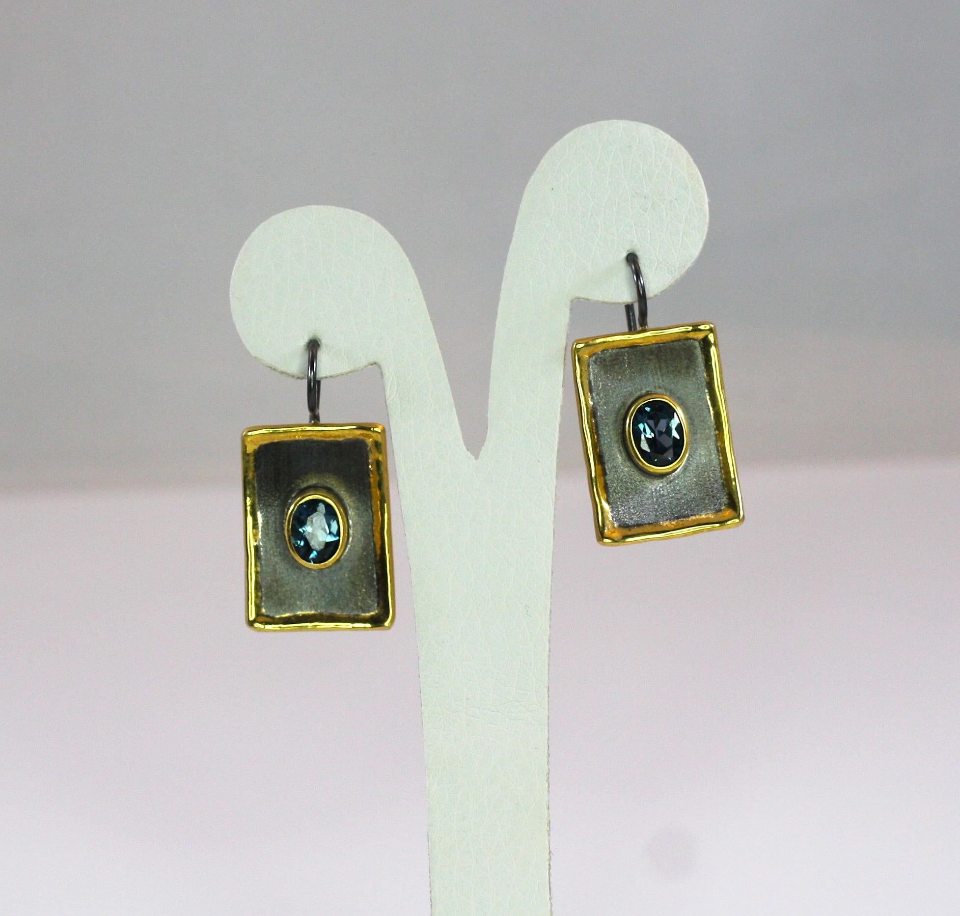 Yianni Creations Blue Topaz Fine Silver Black Rhodium and 24 Karat Gold Earring In New Condition In Astoria, NY
