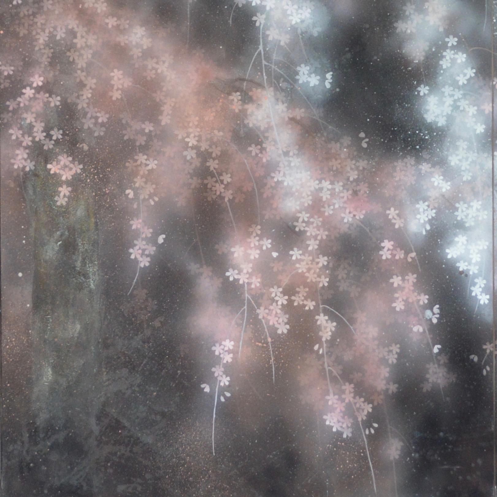 Eclat (Brightness, 2013) is a painting by contemporary Taiwanese artist Yiching Chen. As a specialist of Nihonga (traditional Japanese painting), the painter expresses all the poetry she finds in nature with delicacy and meticulousness.
Japanese