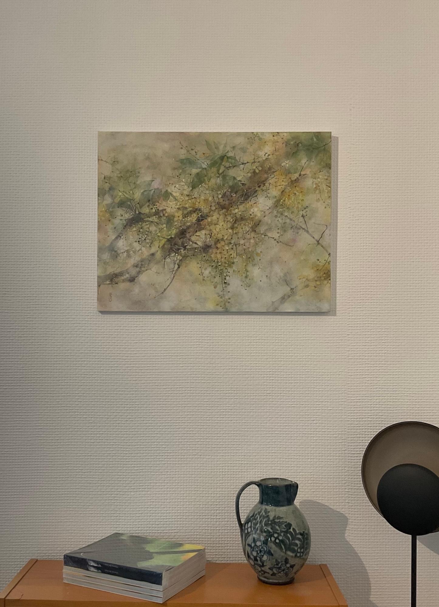 Goldregen von Chen Yiching - Contemporary nihonga painting, Flora, Gelbtöne – Painting von Yiching Chen