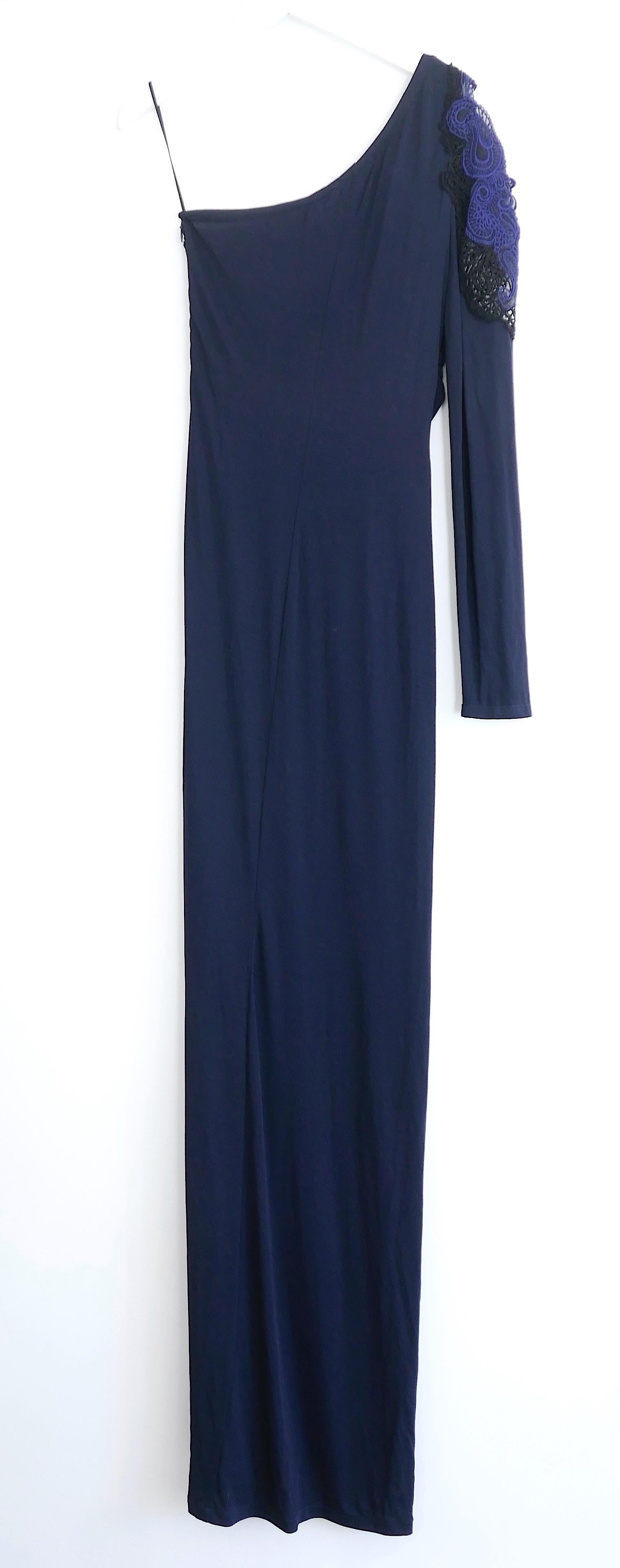 Yigal Azrouel Lace Shoulder Jersey Evening Gown Dress In New Condition For Sale In London, GB