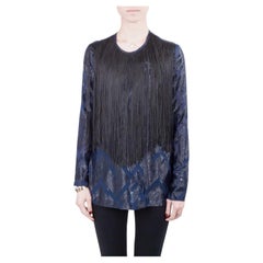 Yigal Azrouel Blusa de seda azul marino con estampado de galones y detalle de flecos S