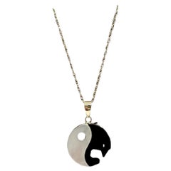 Yin and Yang Necklace in 14kt Yellow Gold - Onyx & Mother of Pearl, 18", New