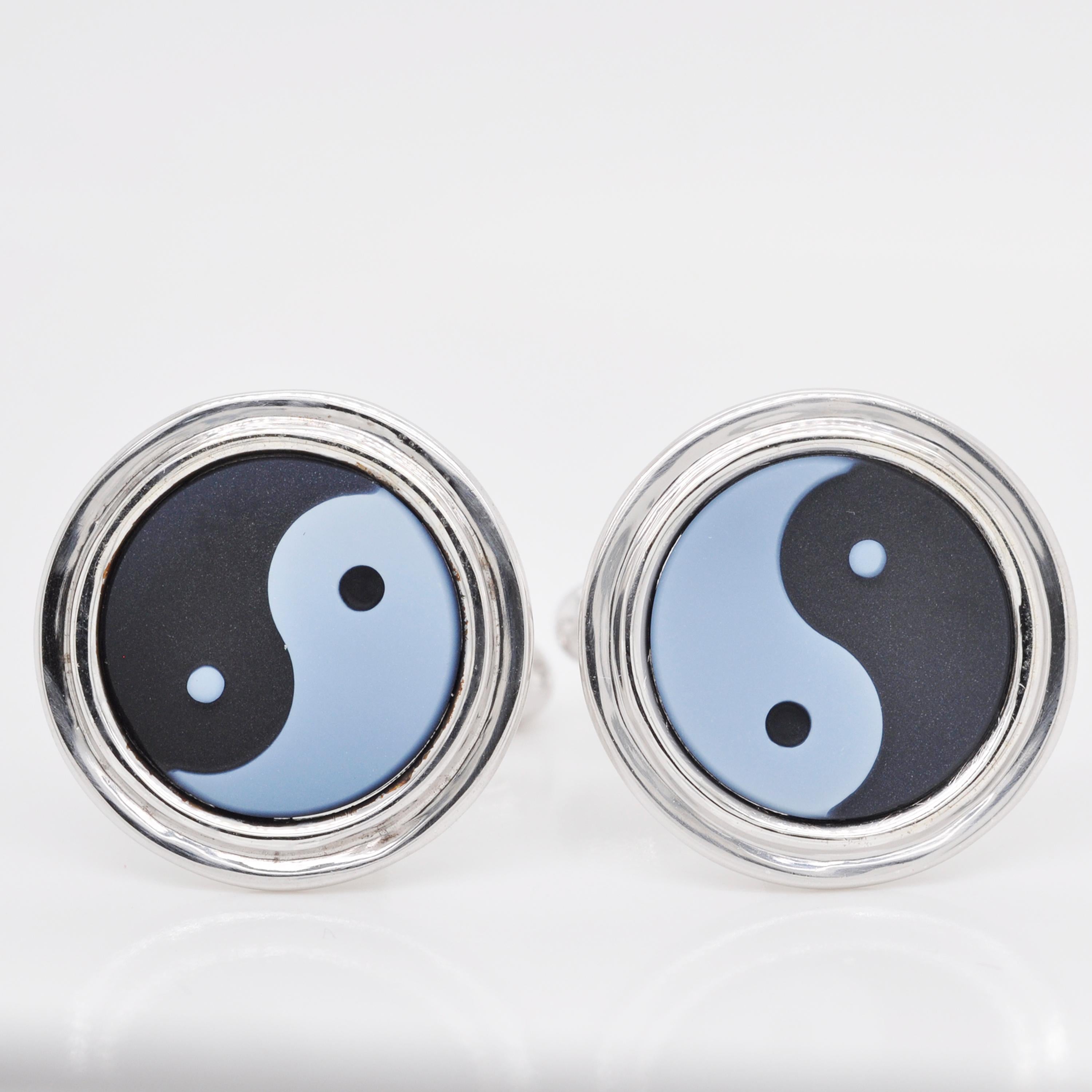 Mens Executive Cufflinks Contemporary Yin and Yang Light and Darkness Chinese Symbol Cuff Links 