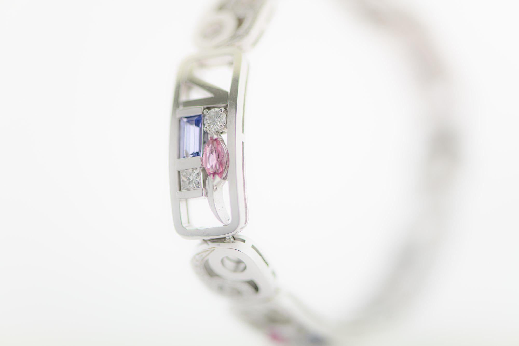 “YIN-YANG” Love Collection Bracelet 18k Gold, Brilliants, Tanzanite, Tourmaline In New Condition For Sale In CAPRINO VERONESE, Veneto