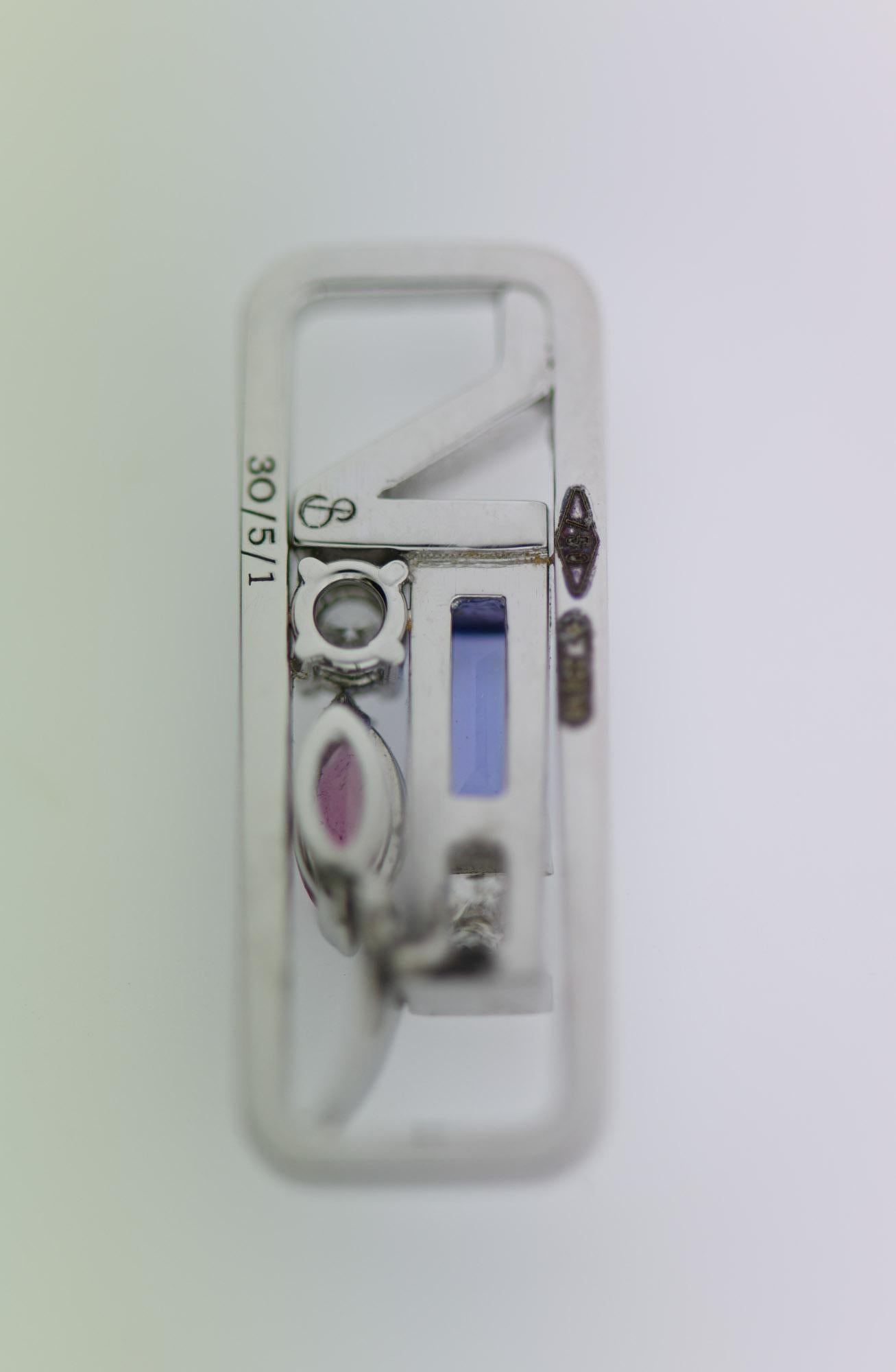 “YIN-YANG” Love Collection Earrings 18k Gold, Brilliants, Tanzanite, Tourmaline In condizioni Nuovo in vendita a CAPRINO VERONESE, Veneto