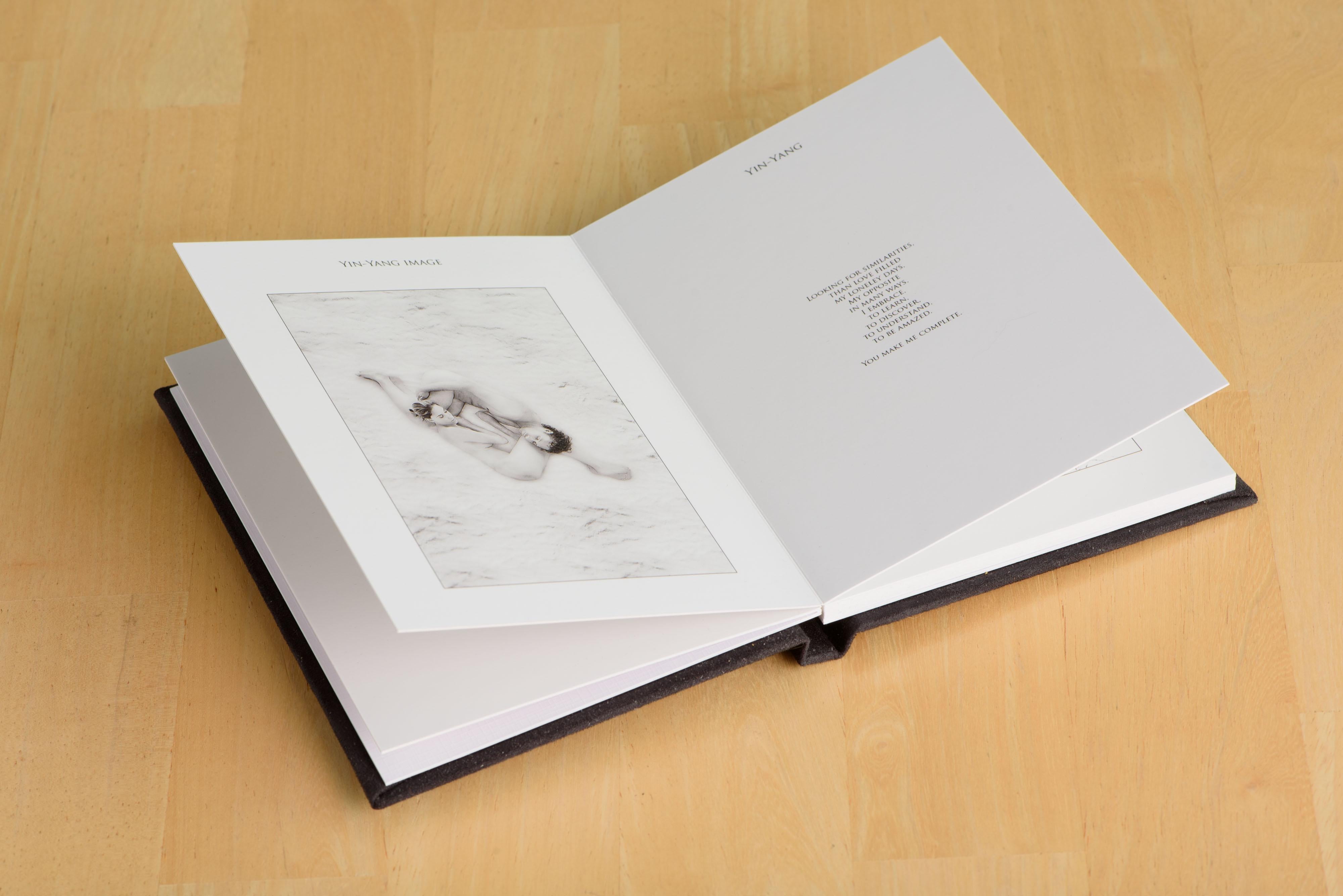 “YIN-YANG” Love Collection Ring 18k Gold, Brilliants, Tanzanite & Tourmaline in vendita 8