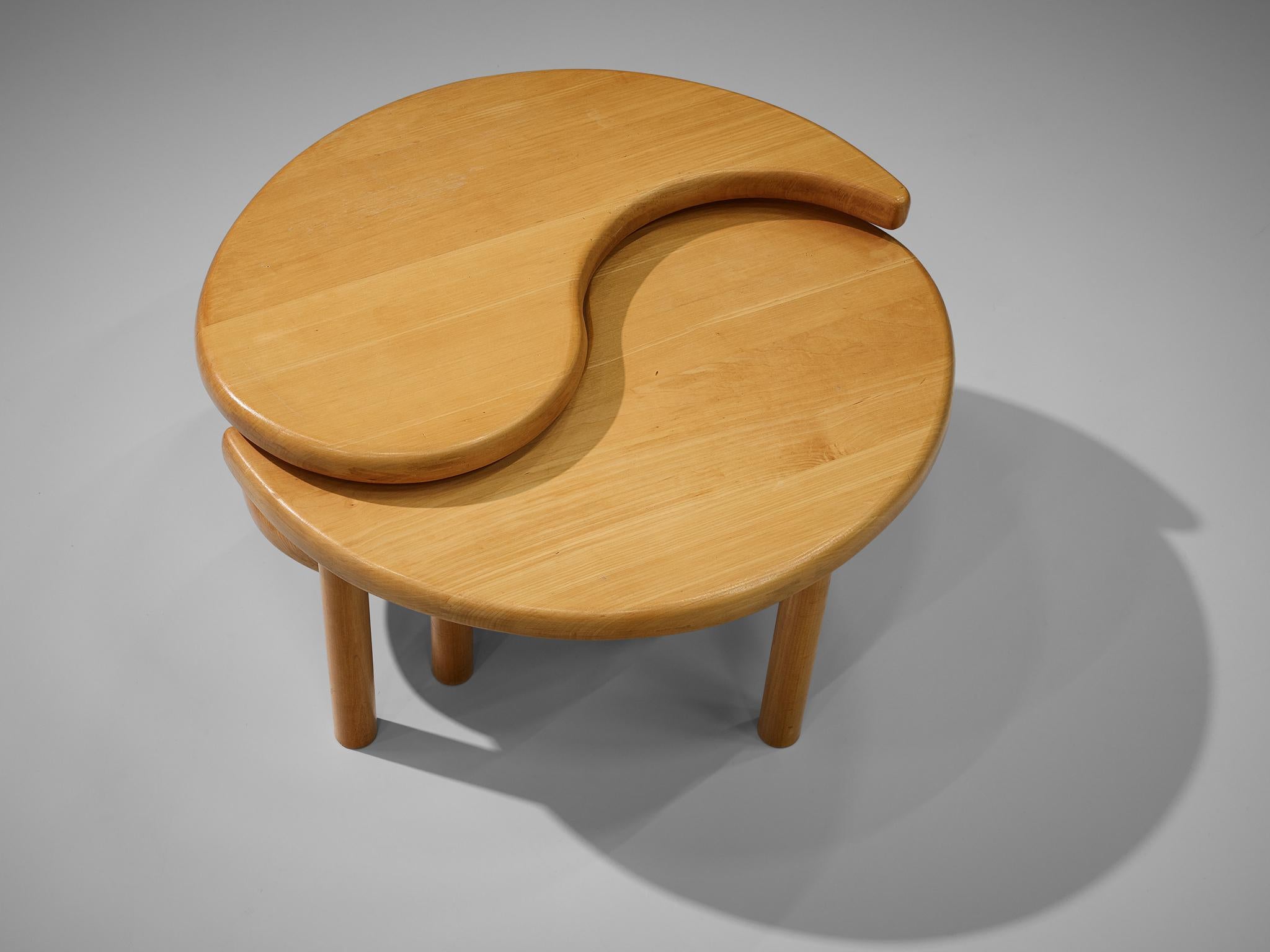 yin yang table