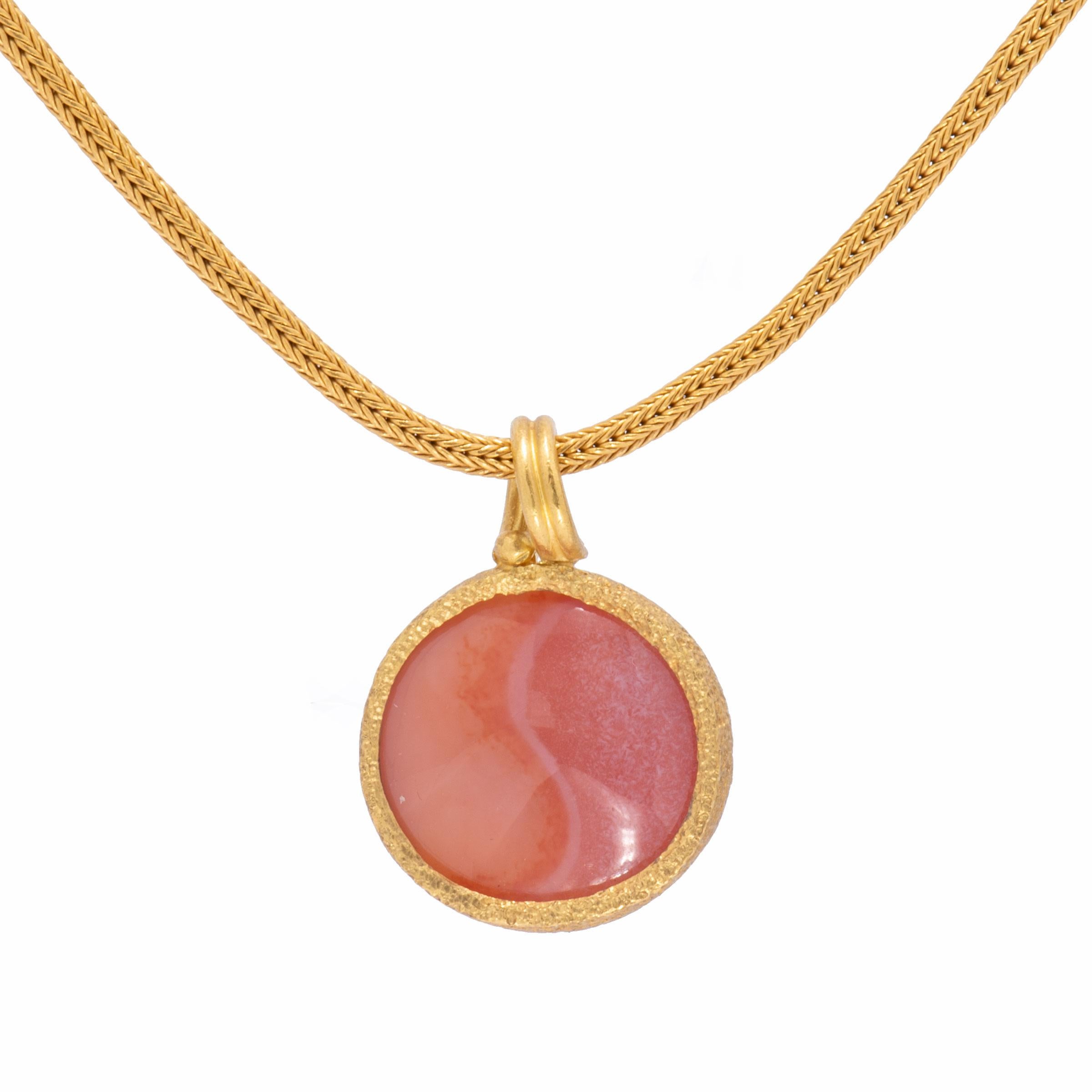 Contemporary Yin/Yang Pendant in Orange Agate and 22 Karat Gold For Sale