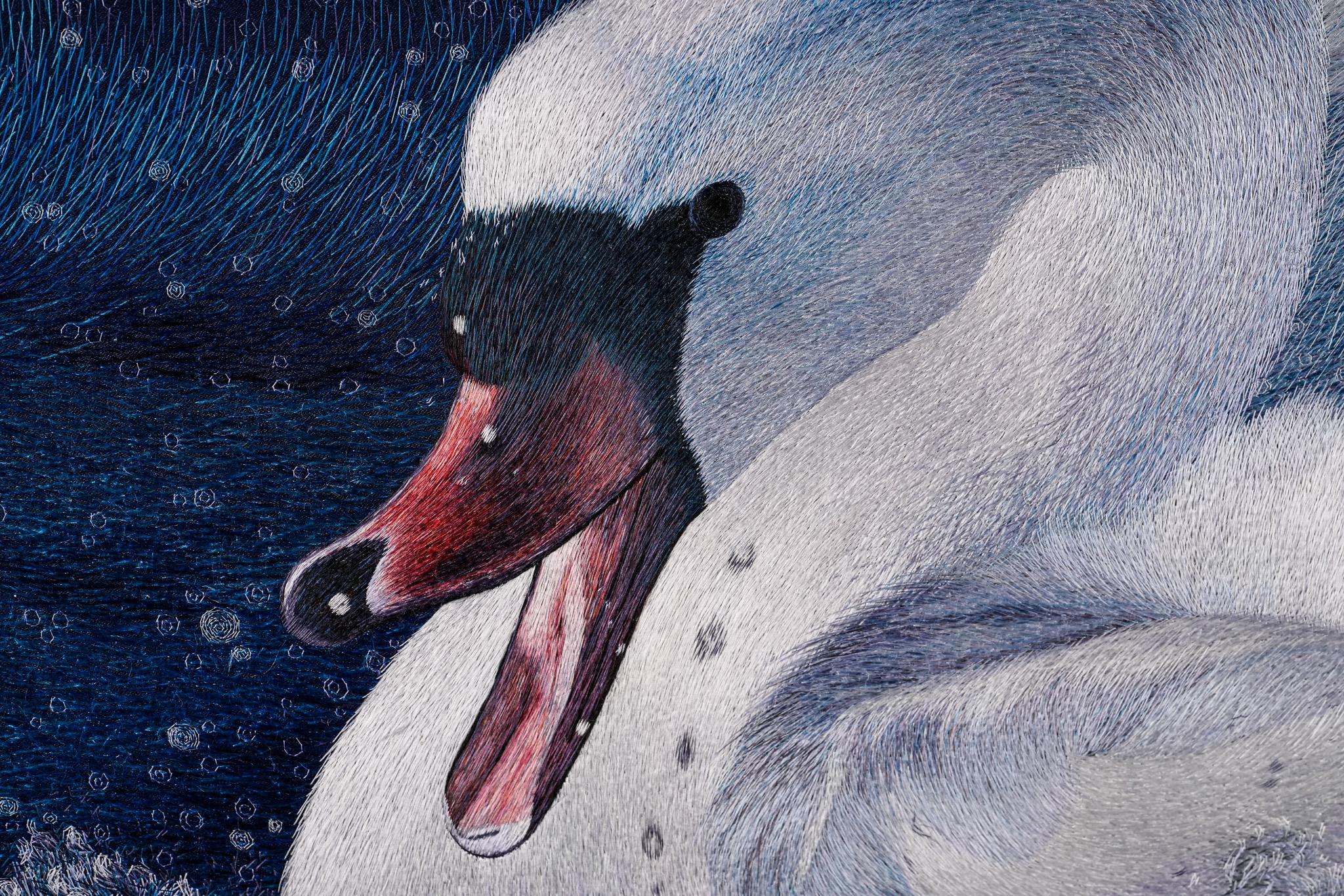 Swan Lake, Chinese Silk Embroidery Painting For Sale 1