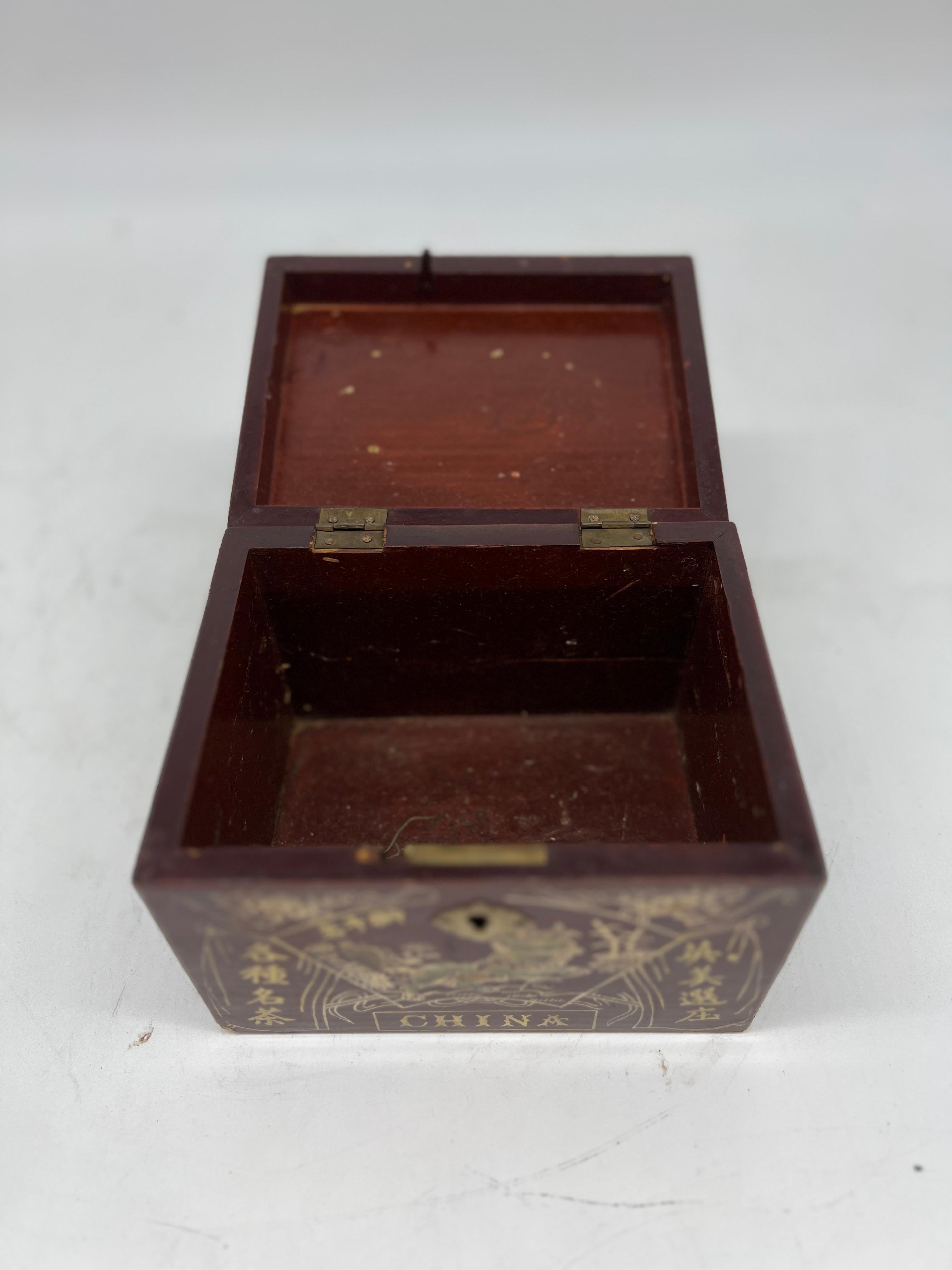 Ying Mee & Co., Antique Chinese Lacquer Tea Caddy or Box For Sale 1