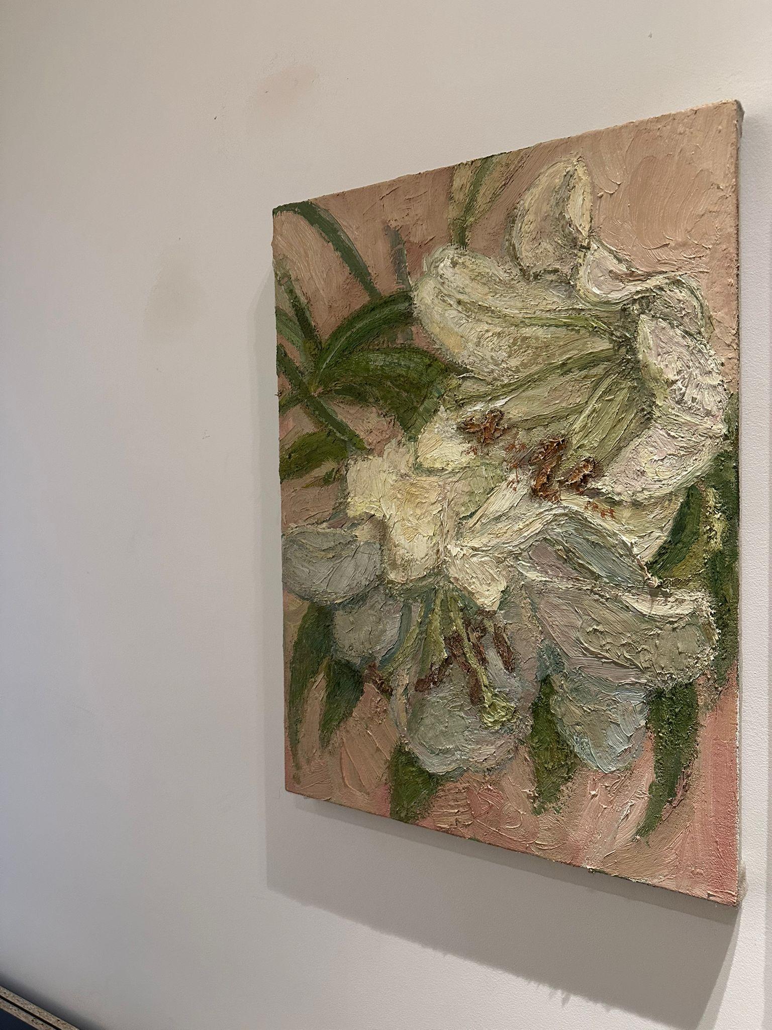White Lily - Painting, Oil on canvas - Gray Figurative Painting by Yisrael Dror Hemed