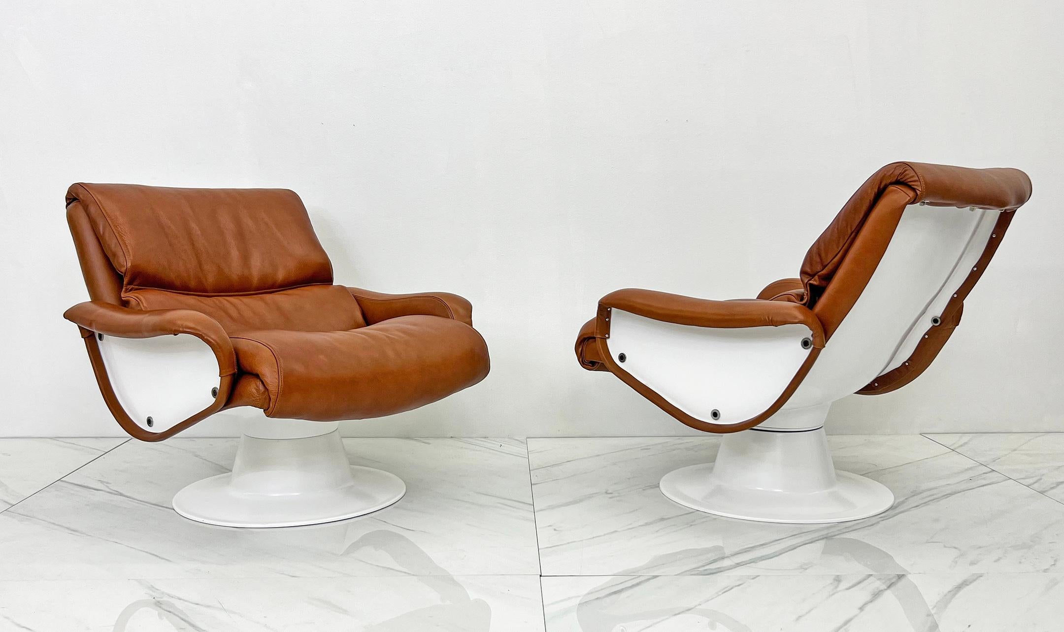 Yrjo Kukkapuro Saturn Lounge Chairs Model B-175-18, 1960s, Finland For Sale 4
