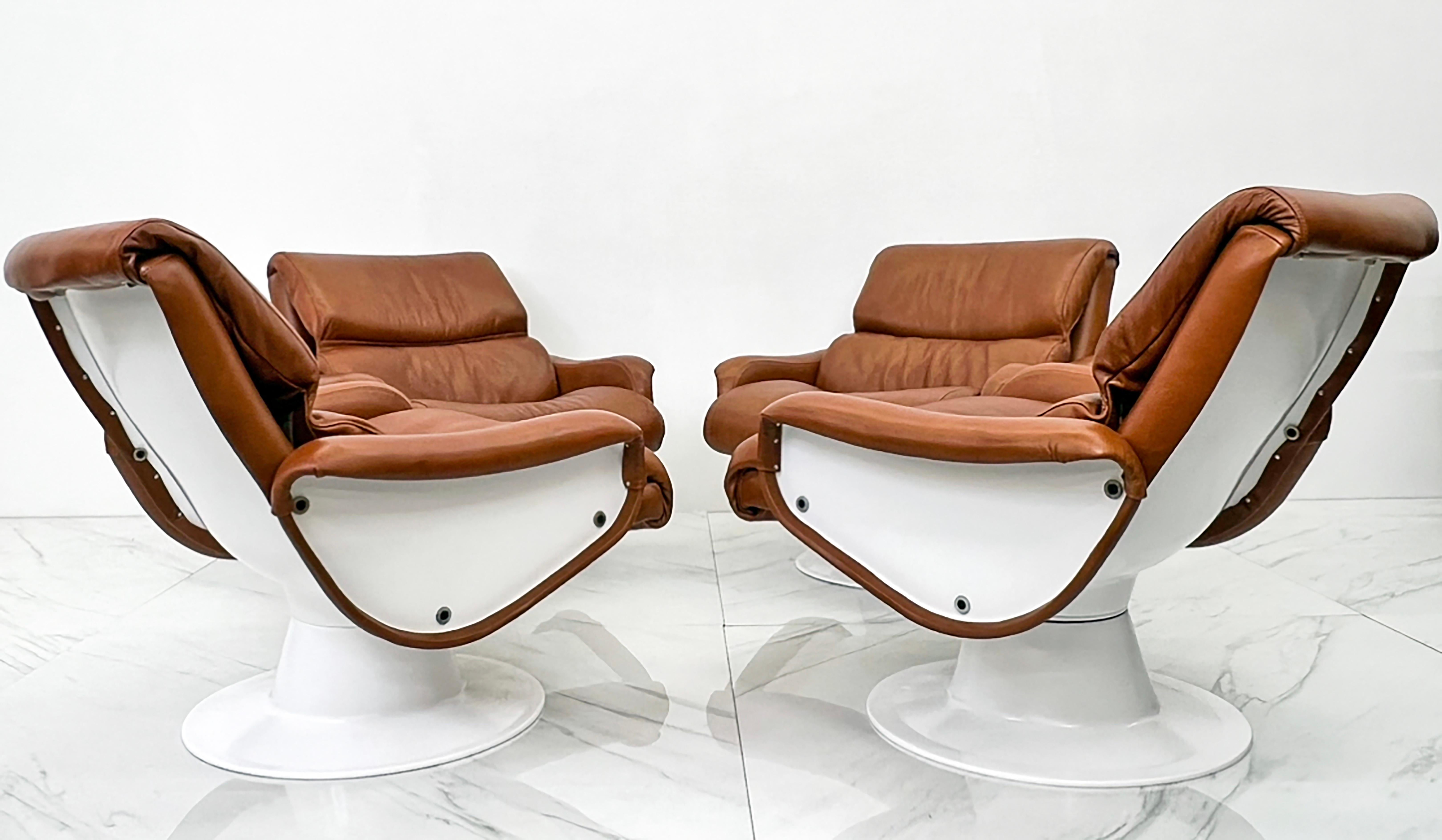 Leather Yrjo Kukkapuro Saturn Lounge Chairs Model B-175-18, 1960s, Finland For Sale