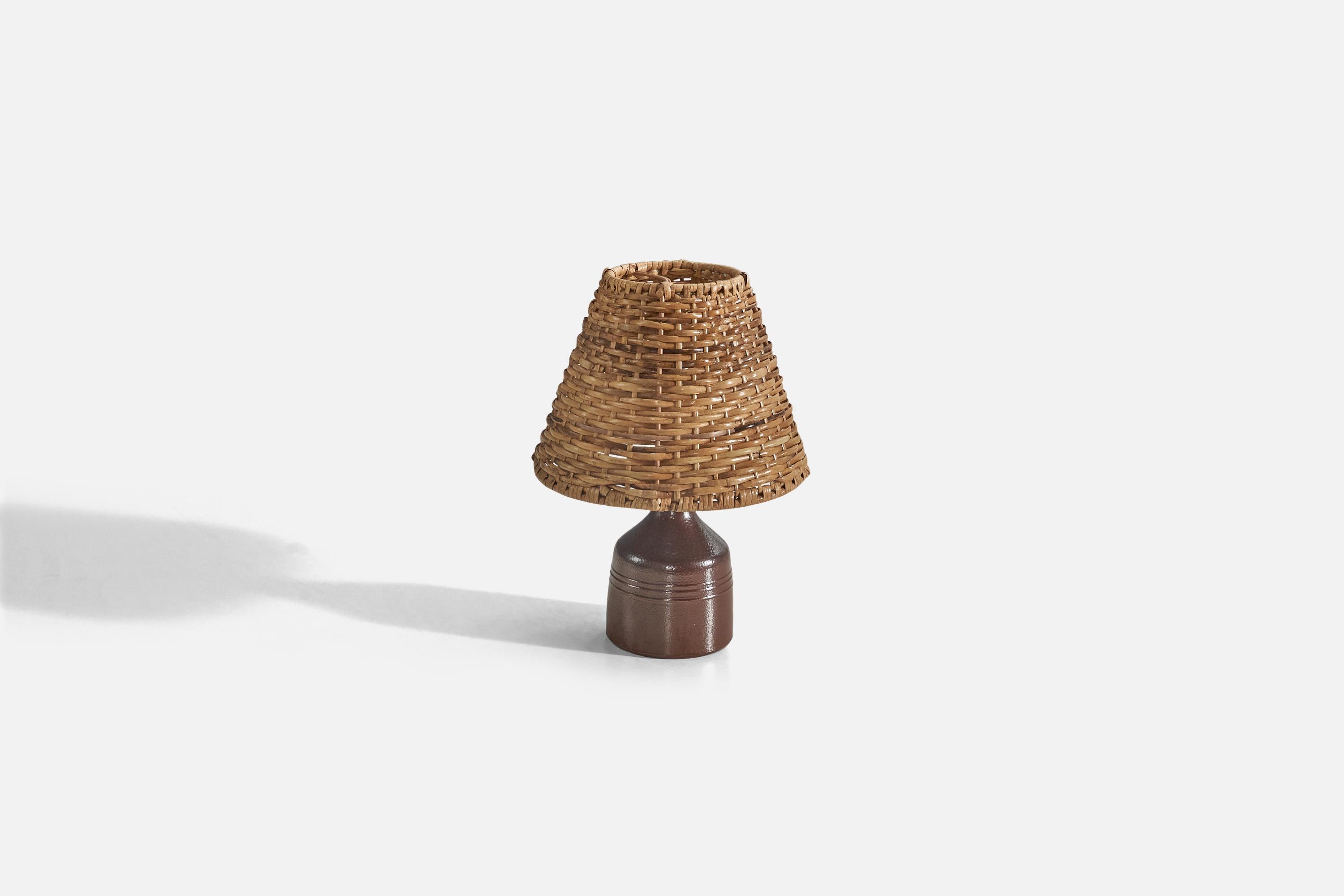 Swedish Yngve Blixt, Table Lamp, Glazed Stoneware, Rattan, Höganäs, Sweden, 1960s For Sale