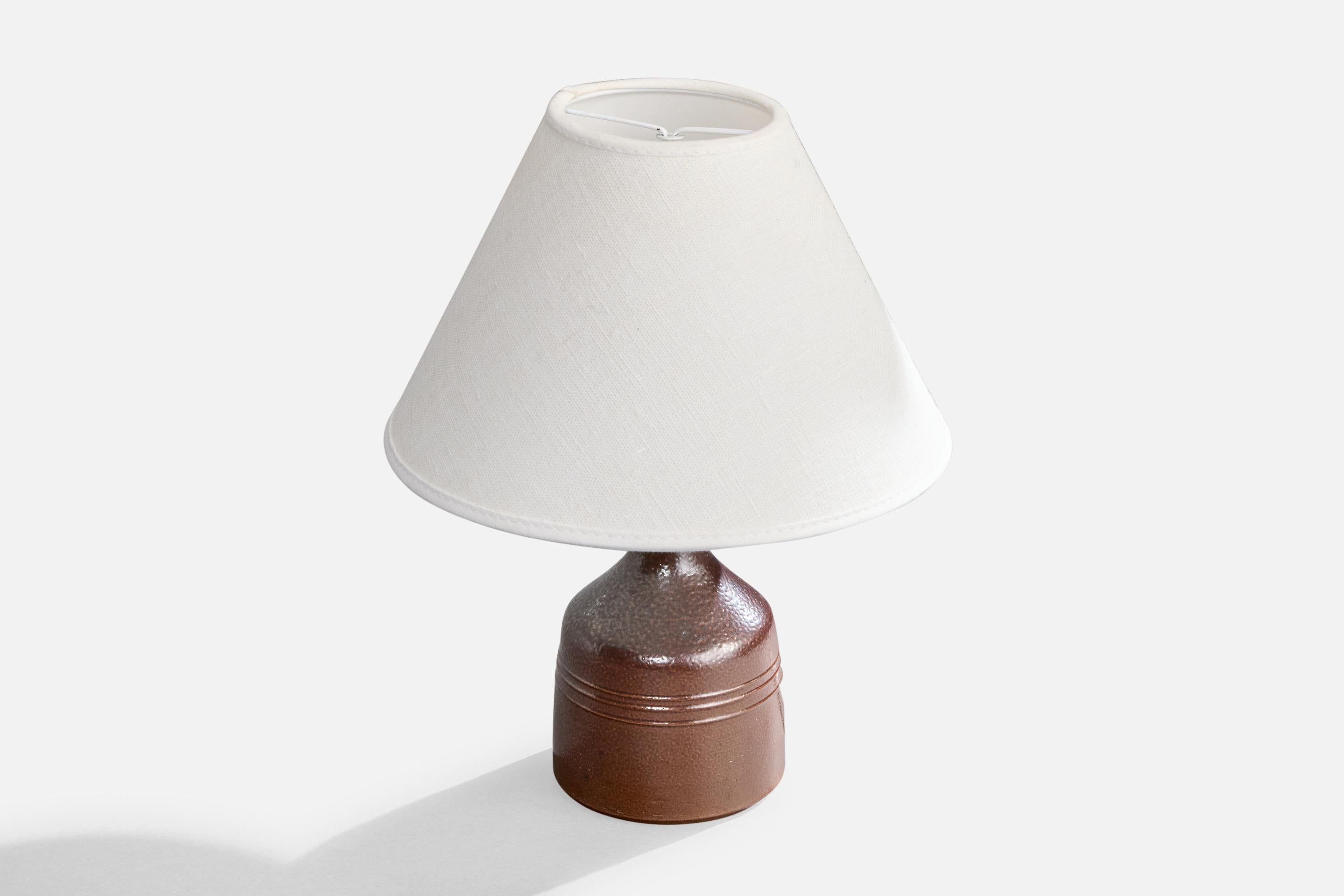 Mid-Century Modern Lampe de bureau Yngve Blixt, grès, laiton, Suède, années 1960 en vente