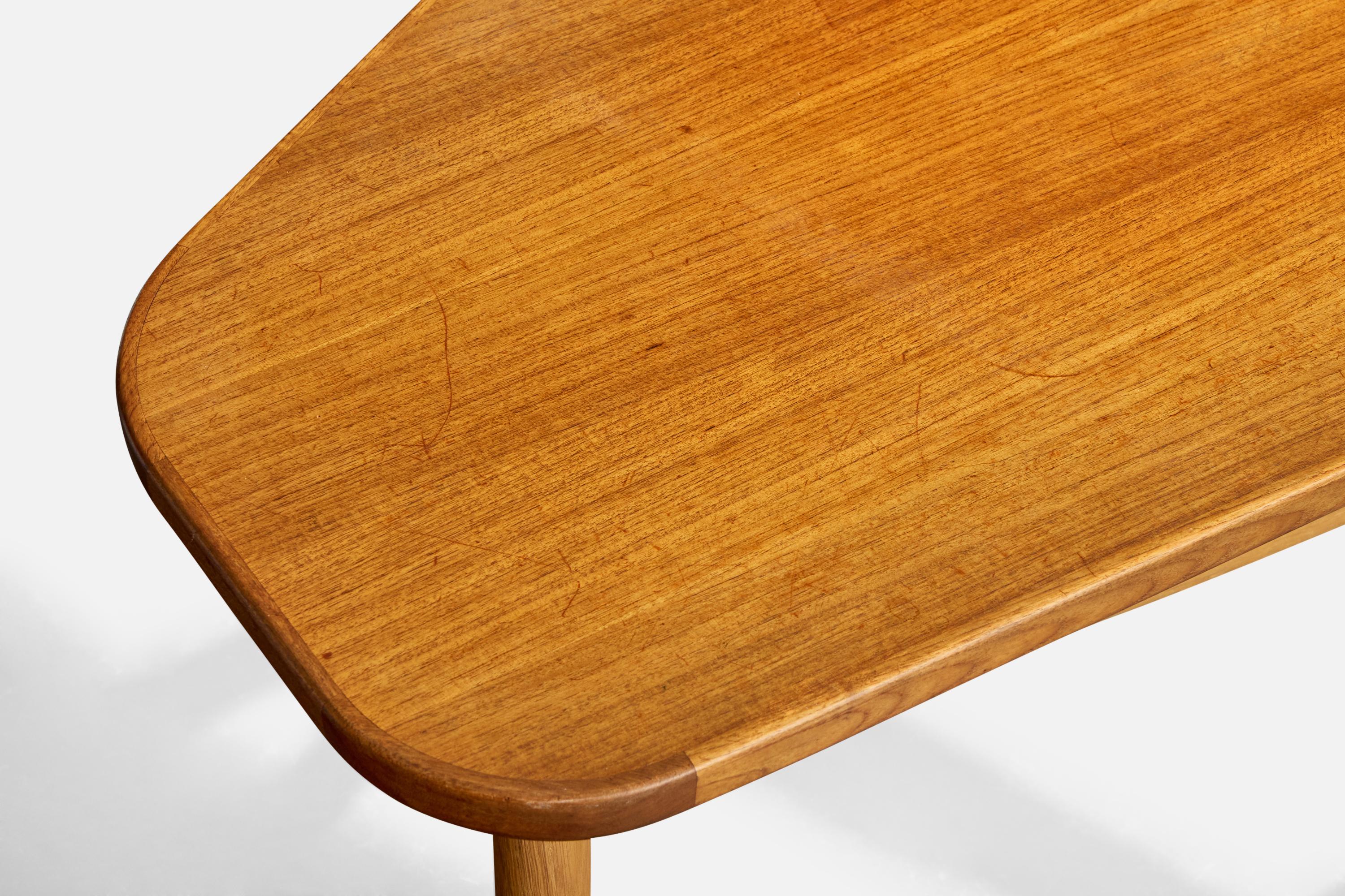 Yngve Ekström, Coffee Table, Teak, Oak, Sweden, 1960s en vente 2
