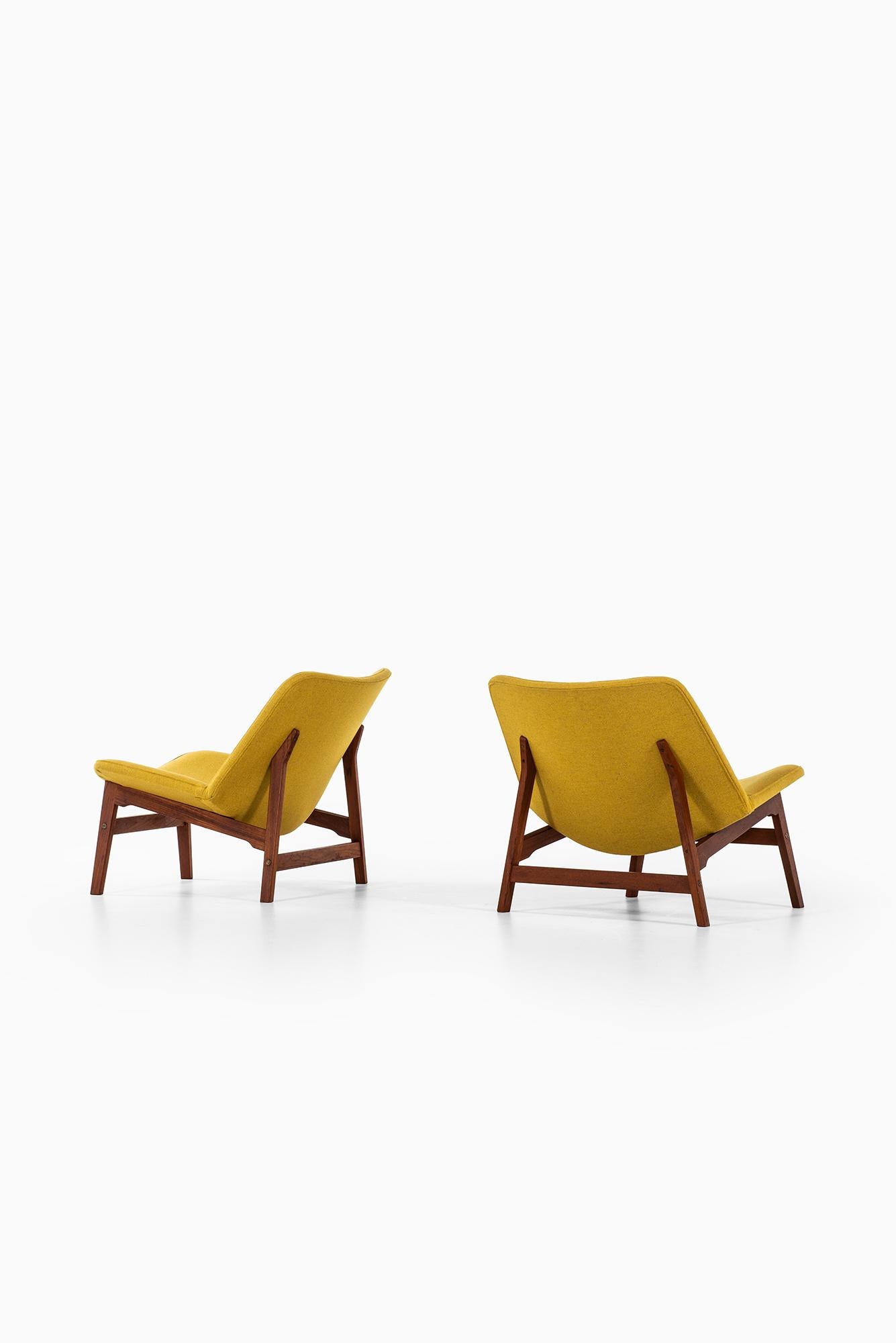 Yngve Ekström Easy Chairs by Ese-Möbler in Sweden In Good Condition For Sale In Limhamn, Skåne län