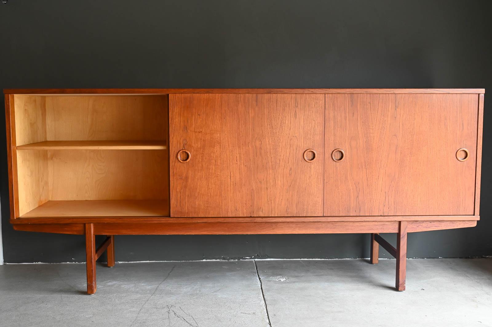 Mid-Century Modern Yngve Ekstrom For Dux 'Ulvö' Teak Credenza, ca. 1959