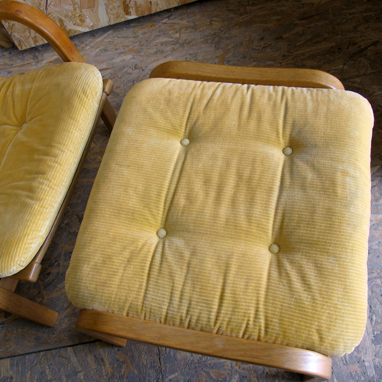 Yngve Ekstrom Fortino Lounge Chair with Ottoman in Original Corduroy, by Swedese For Sale 4