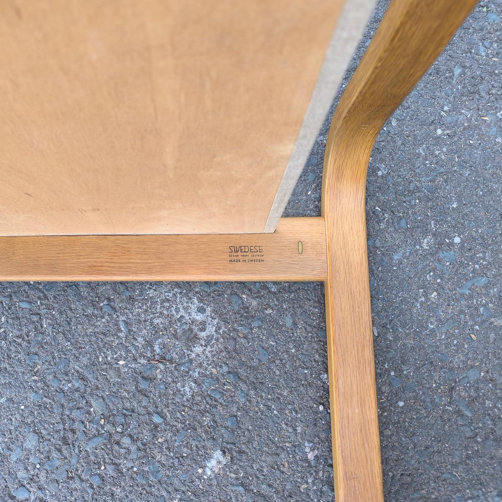 Yngve Ekström Silla y Otomana Fortino en Girasol Original  por Swedese en venta 6