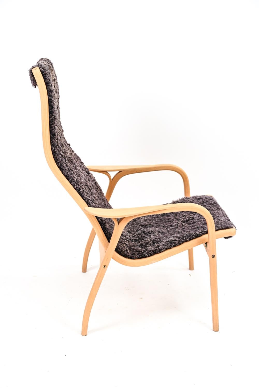 Yngve Ekstrom Lamino Lounge Chair in Sheepskin In Good Condition In Norwalk, CT