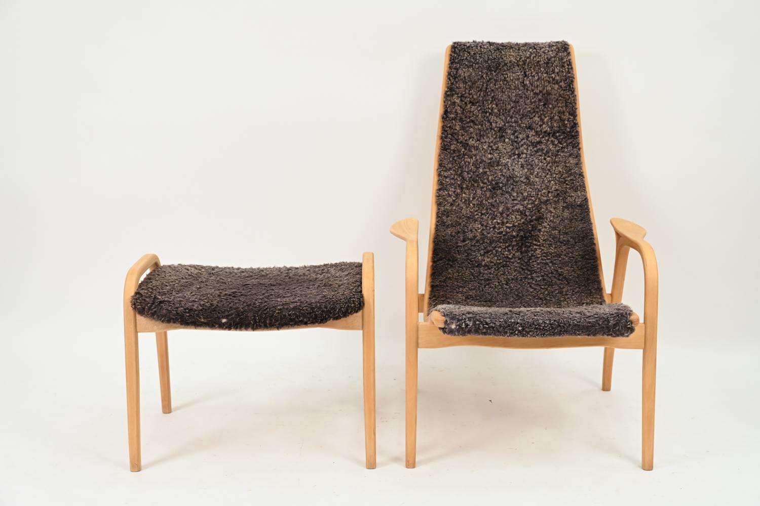 Yngve Ekstrom Lamino Lounge Chair & Ottoman in Sheepskin In Good Condition In Norwalk, CT