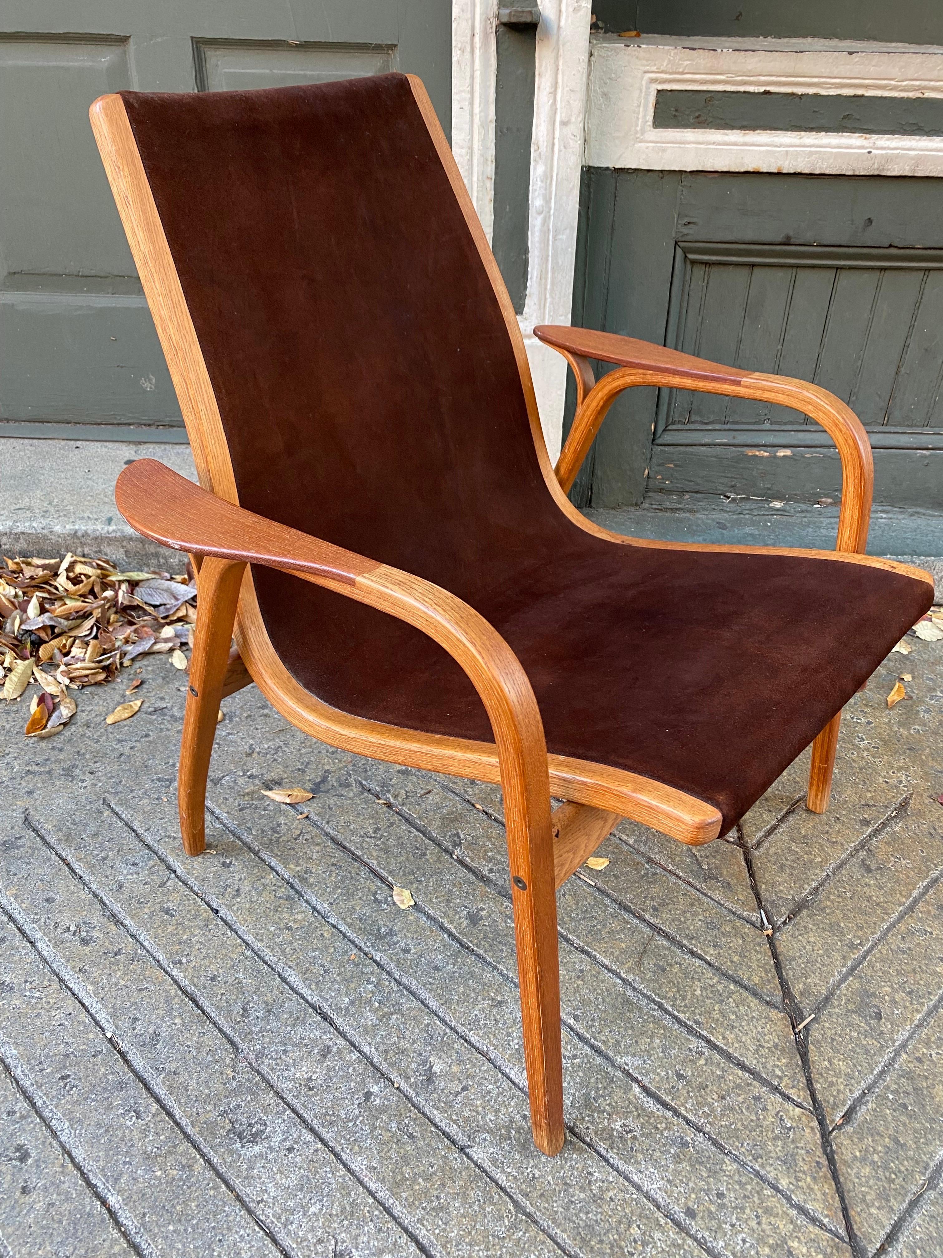 Yngve Ekstrom Lounge Chair mit braunem Leder von Swedese im Angebot 1