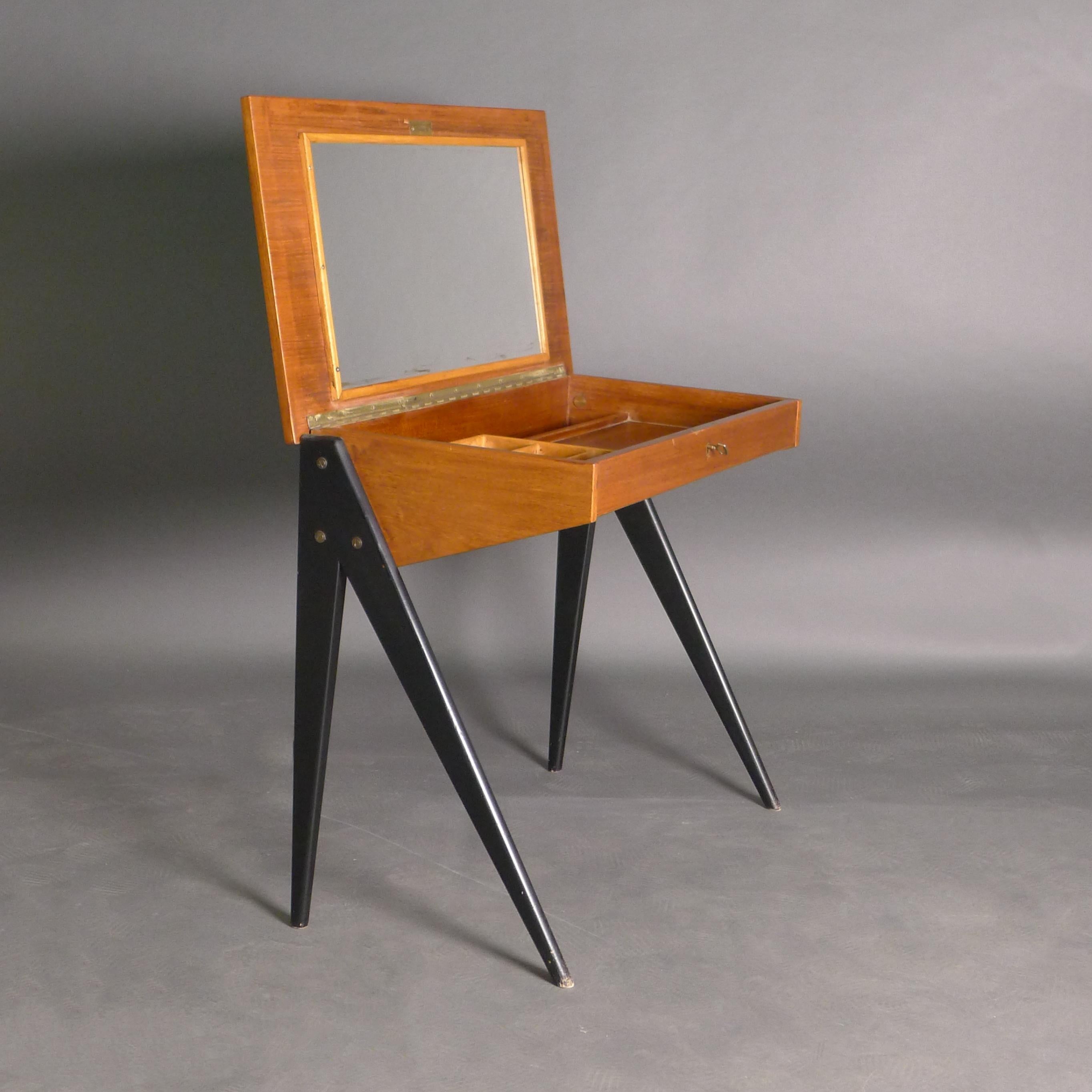 Yngve Ekström, Teak Desk or Vanity Unit, 1950s, Mobelfabrikken Toften, Denmark 3