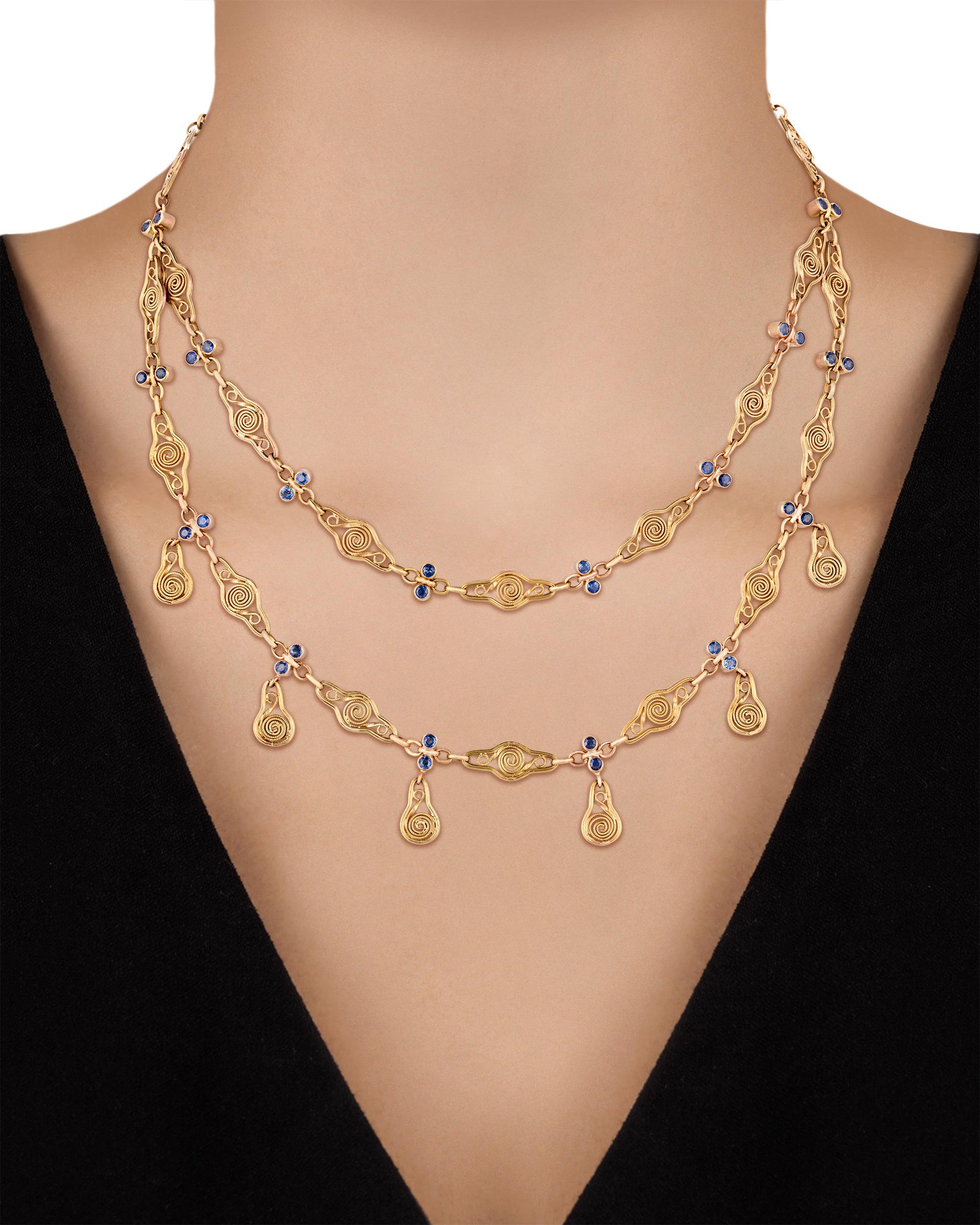 Round Cut Yogo Sapphire And Gold Necklace By Louis Comfort Tiffany