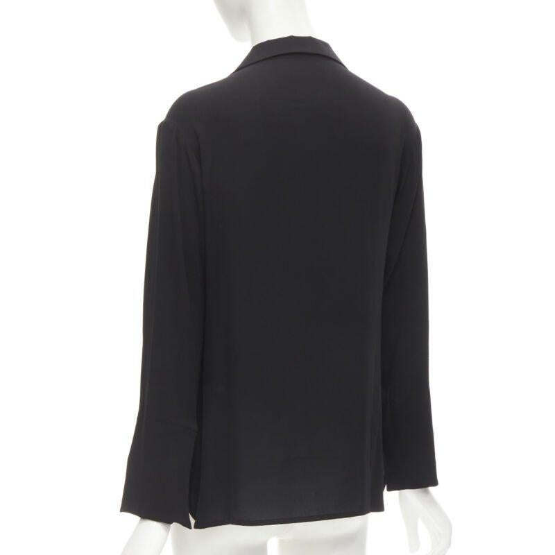 YOHJI YAMAMOTO Camisa de crepé 100% seda con cuello abierto y botones ocultos en venta 1