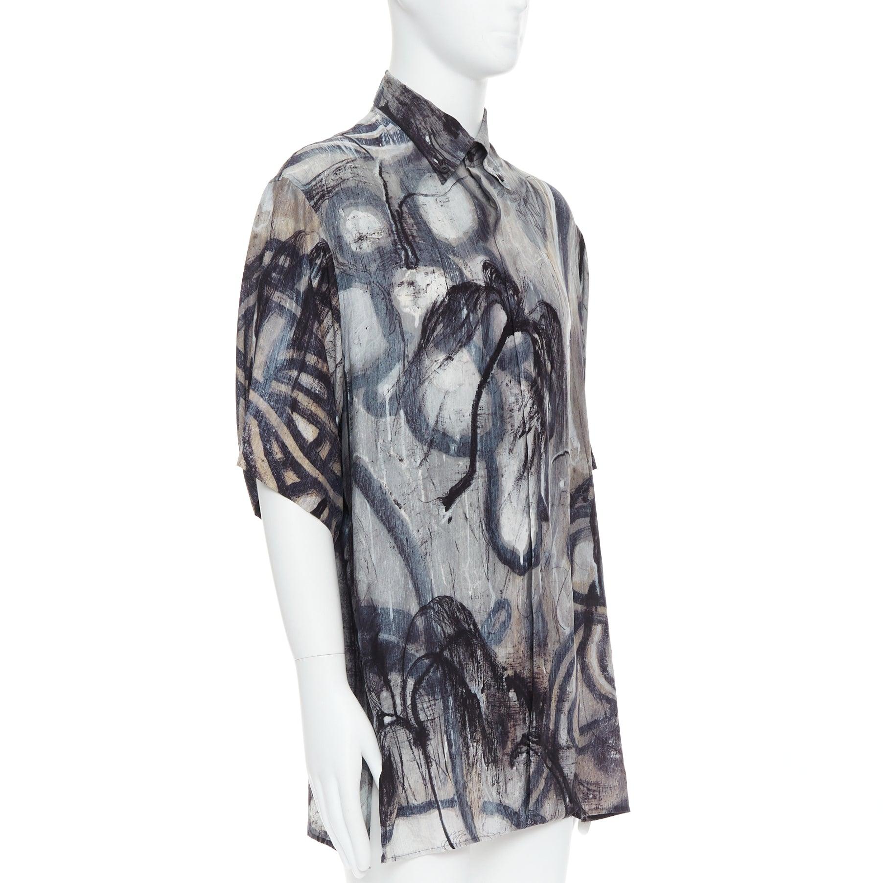 YOHJI YAMAMOTO 100% seda gris beige estampado abstracto camisa relajada JP2 M Beige en venta