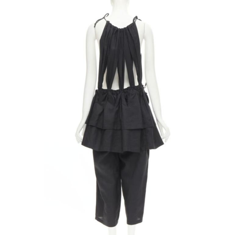 Donna Yohji Yamamoto 1980, tuta vintage in lino nero con bretelle e peplo S in vendita