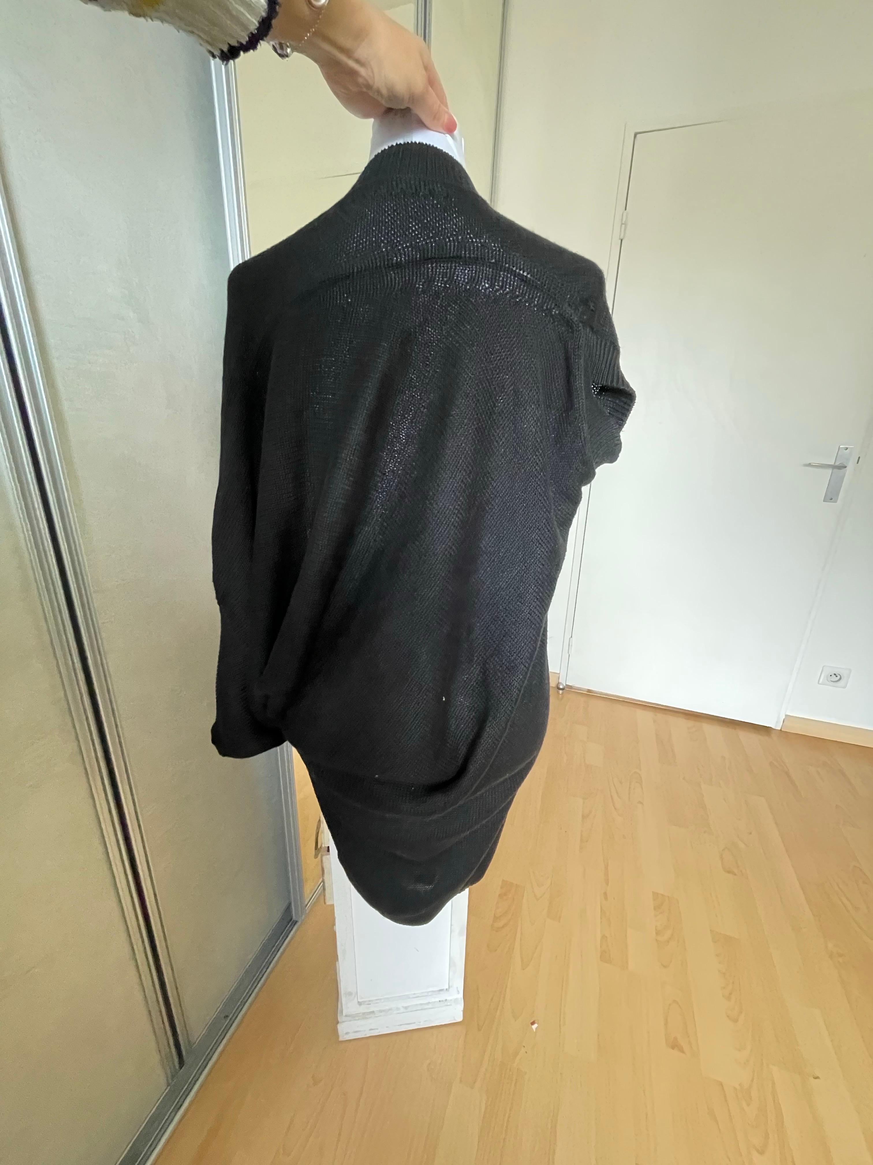 YOHJI YAMAMOTO Asymmetrisches Kleid im Zustand „Gut“ im Angebot in CACHAN, FR