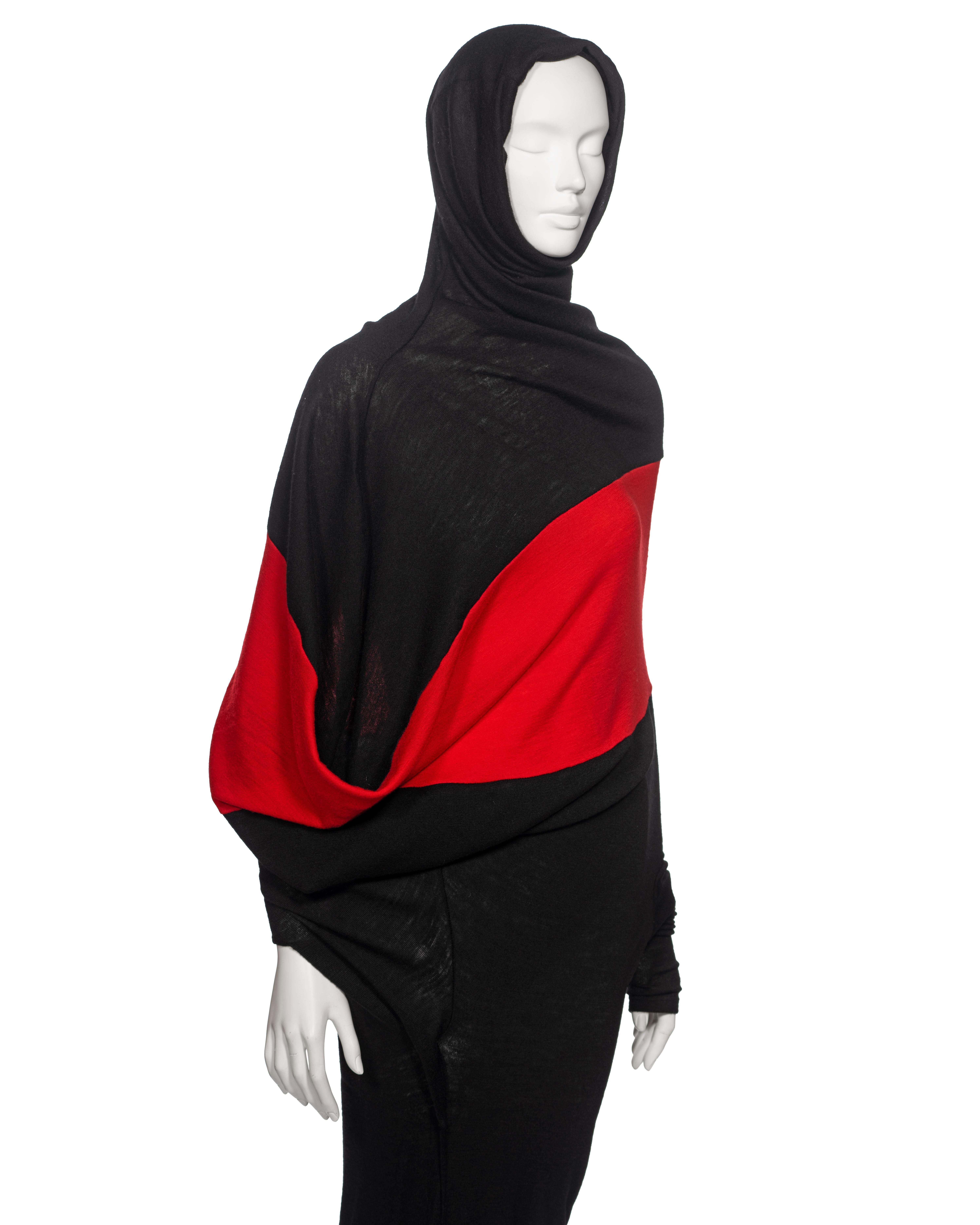 Yohji Yamamoto Black and Red Wool Asymmetric Convertible Maxi Dress, fw 2012 For Sale 2