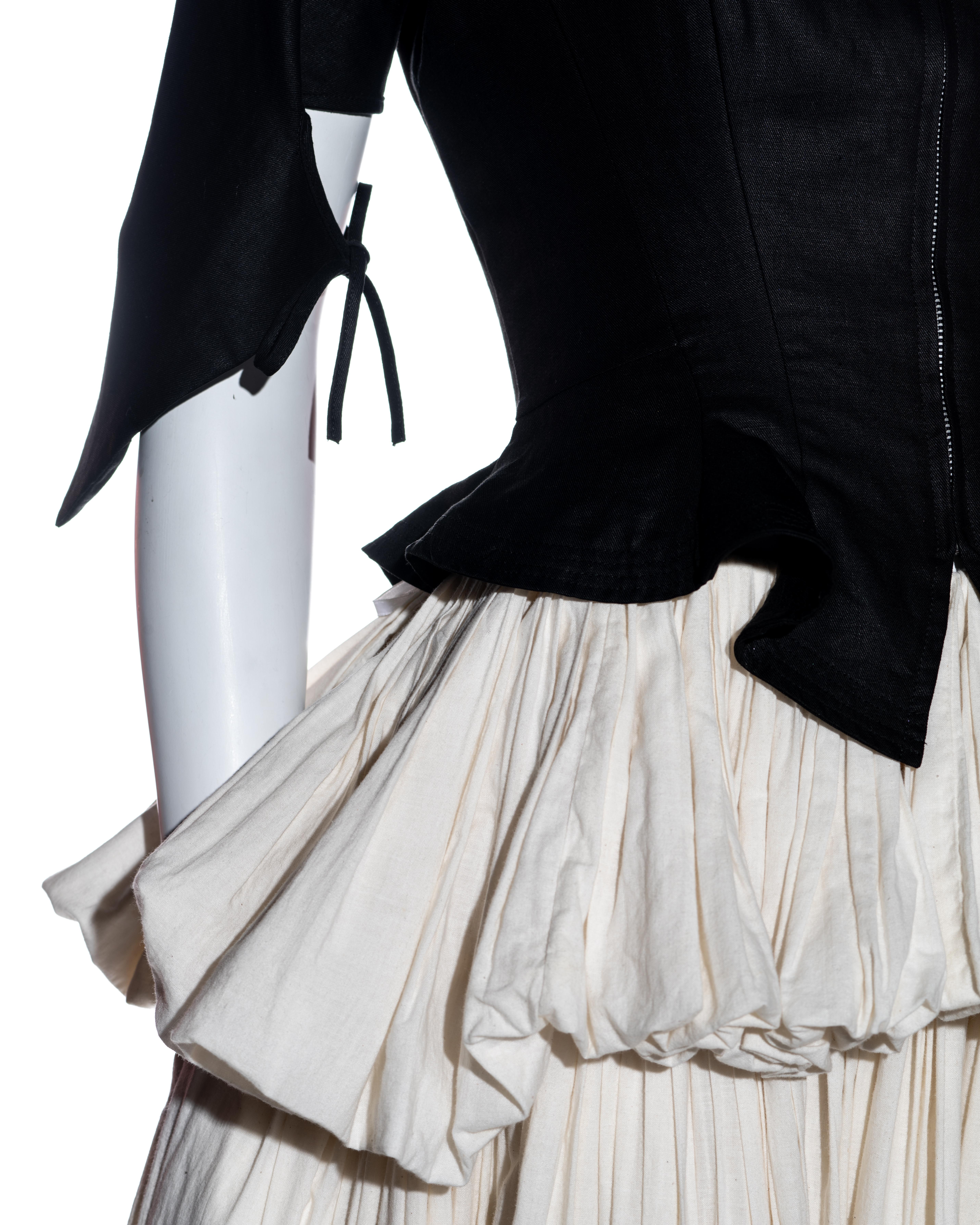 Yohji Yamamoto black and white cotton bustled skirt and jacket set, ss 2000 In Excellent Condition In London, GB