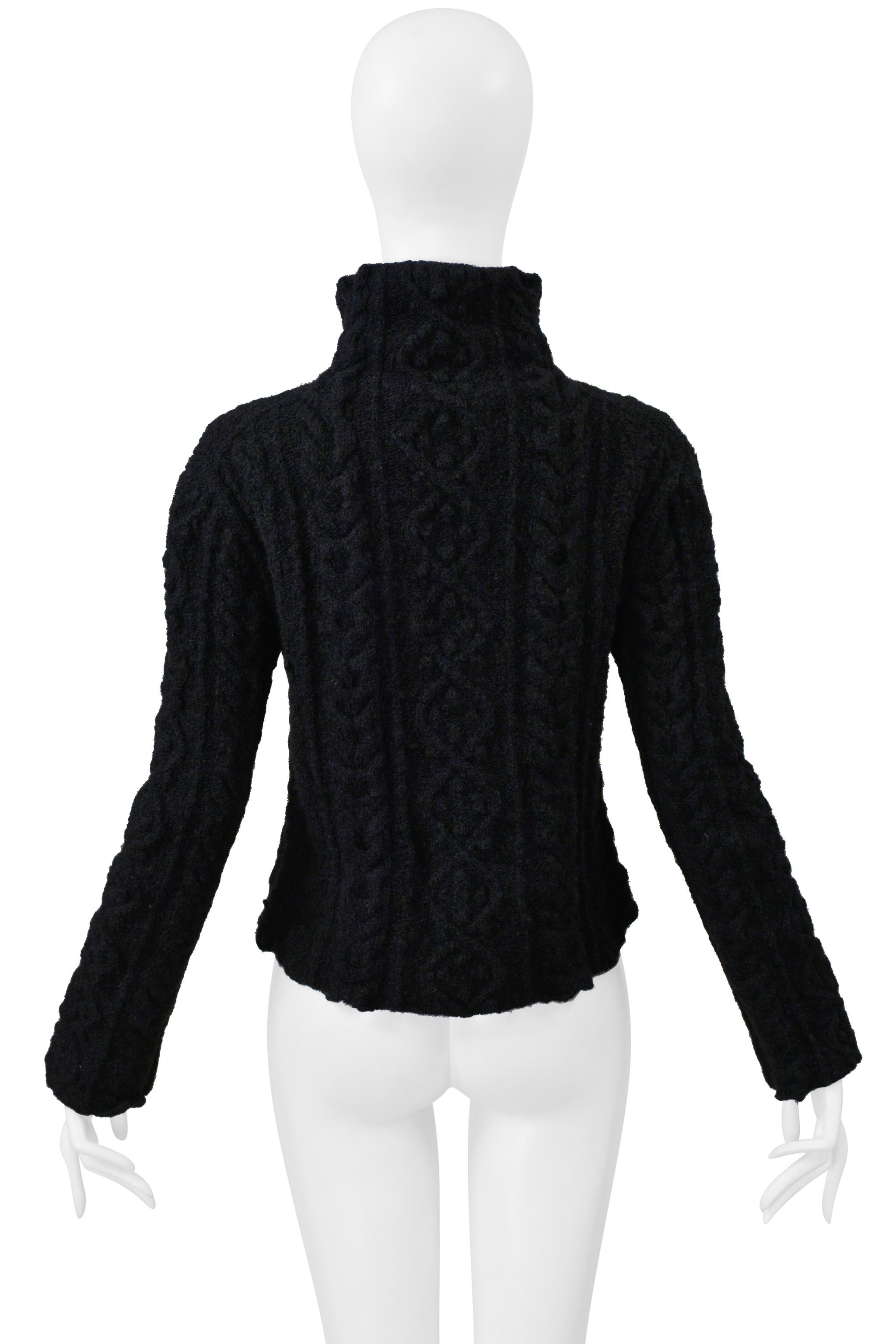 Yohji Yamamoto Pull noir en maille torsadée avec col montant 1999-00 Excellent état - En vente à Los Angeles, CA