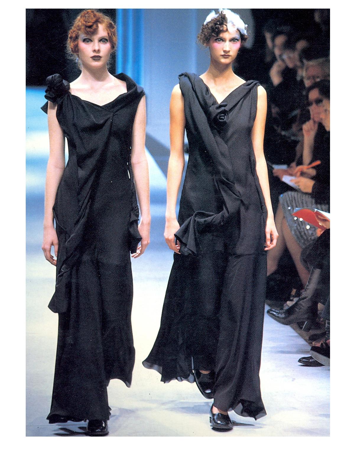 Robe longue drapée en coton noir de Yohji Yamamoto, ss 1998 Excellent état à London, GB