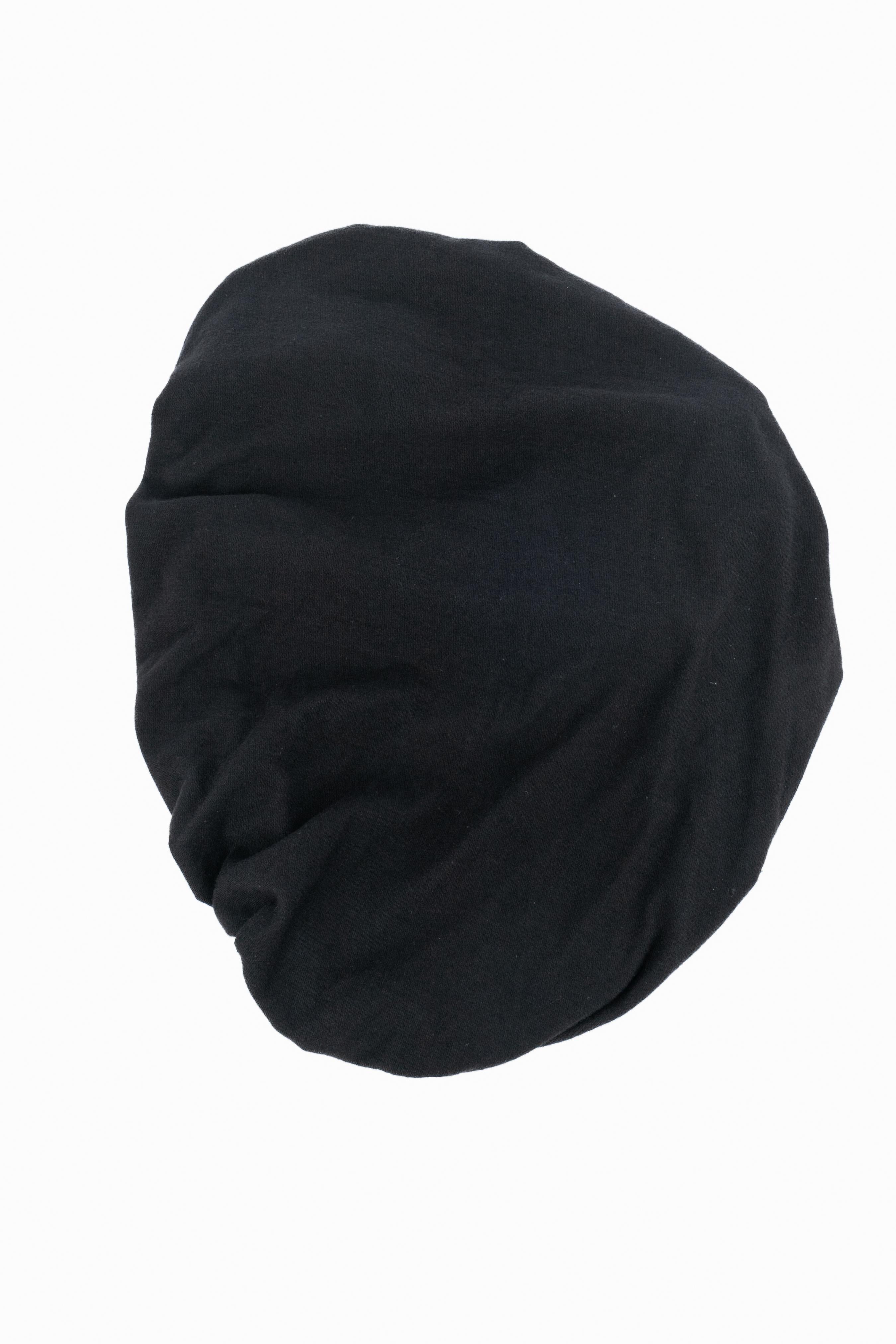 Yohji Yamamoto black hat in vendita 1