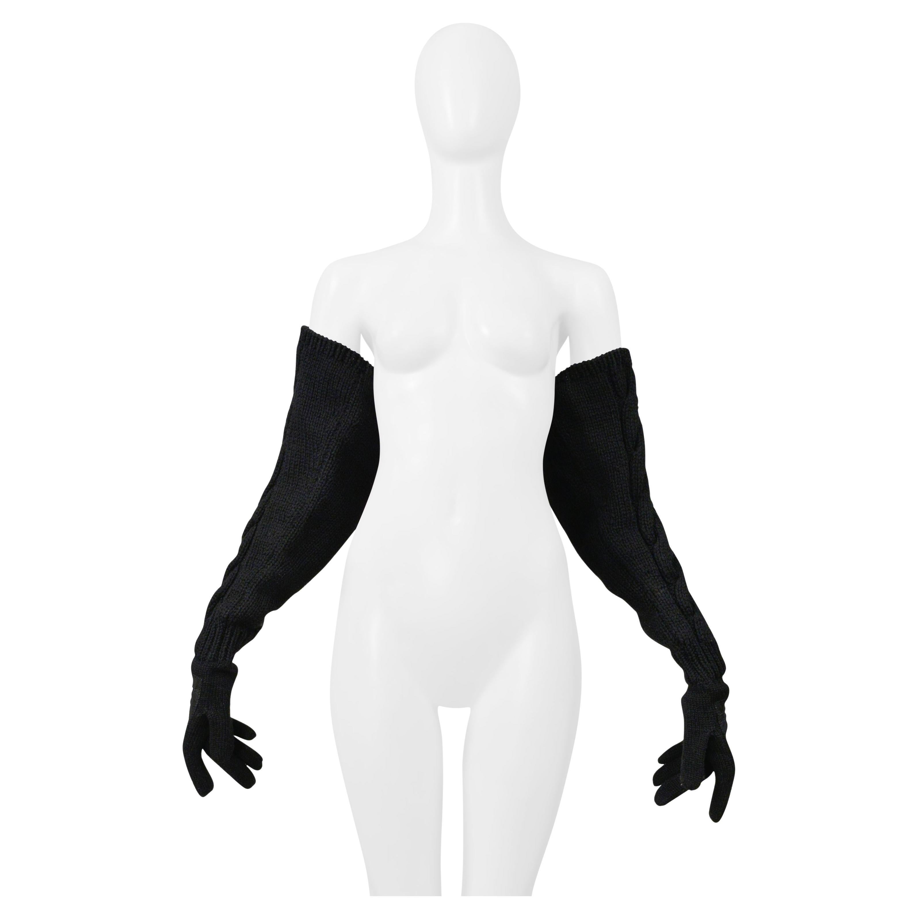 Yohji Yamamoto Black Leather Gloves With Long Knit Sleeves im Angebot