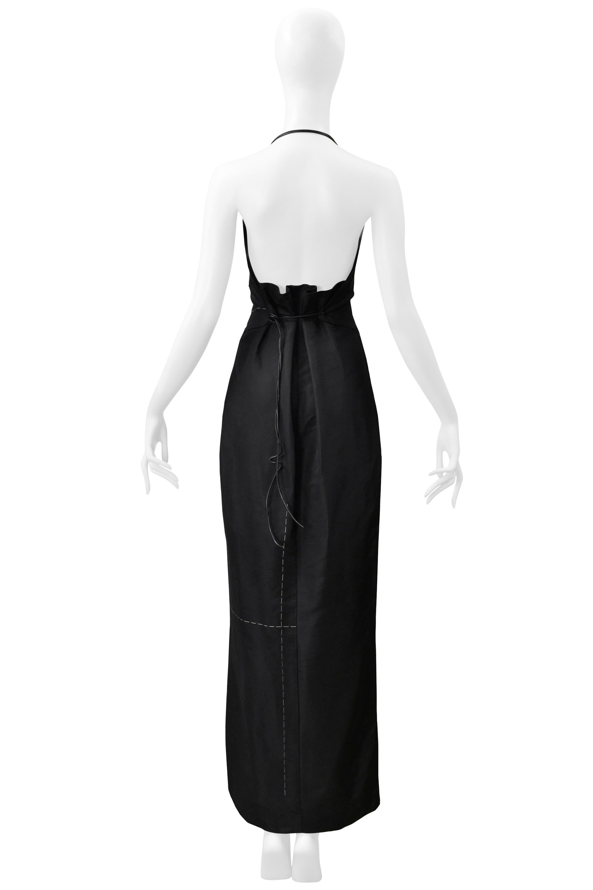 Yohji Yamamoto Robe en soie noire avec bretelles en cuir et en croix 2000 en vente 5