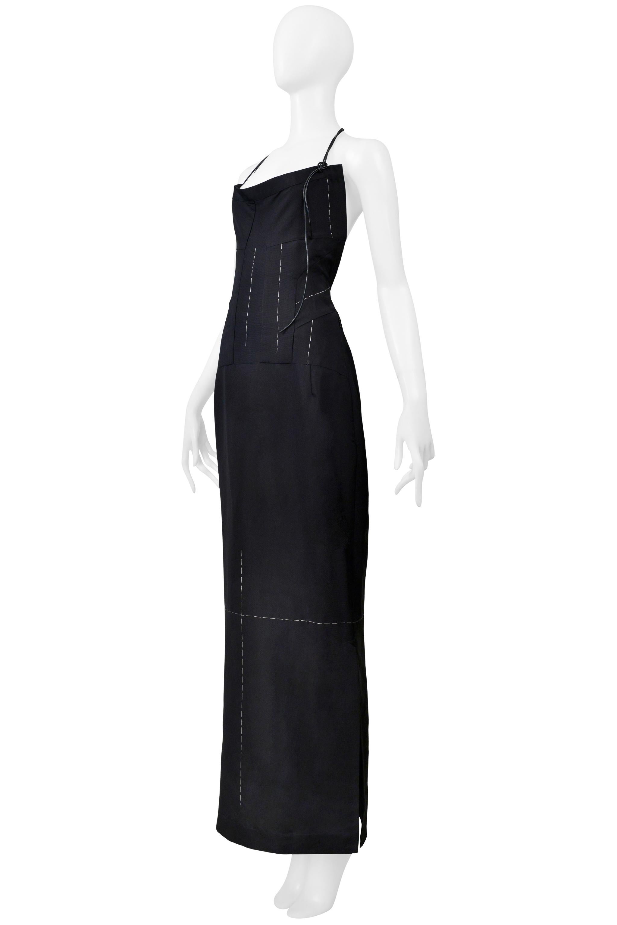 Yohji Yamamoto Robe en soie noire avec bretelles en cuir et en croix 2000 Pour femmes en vente