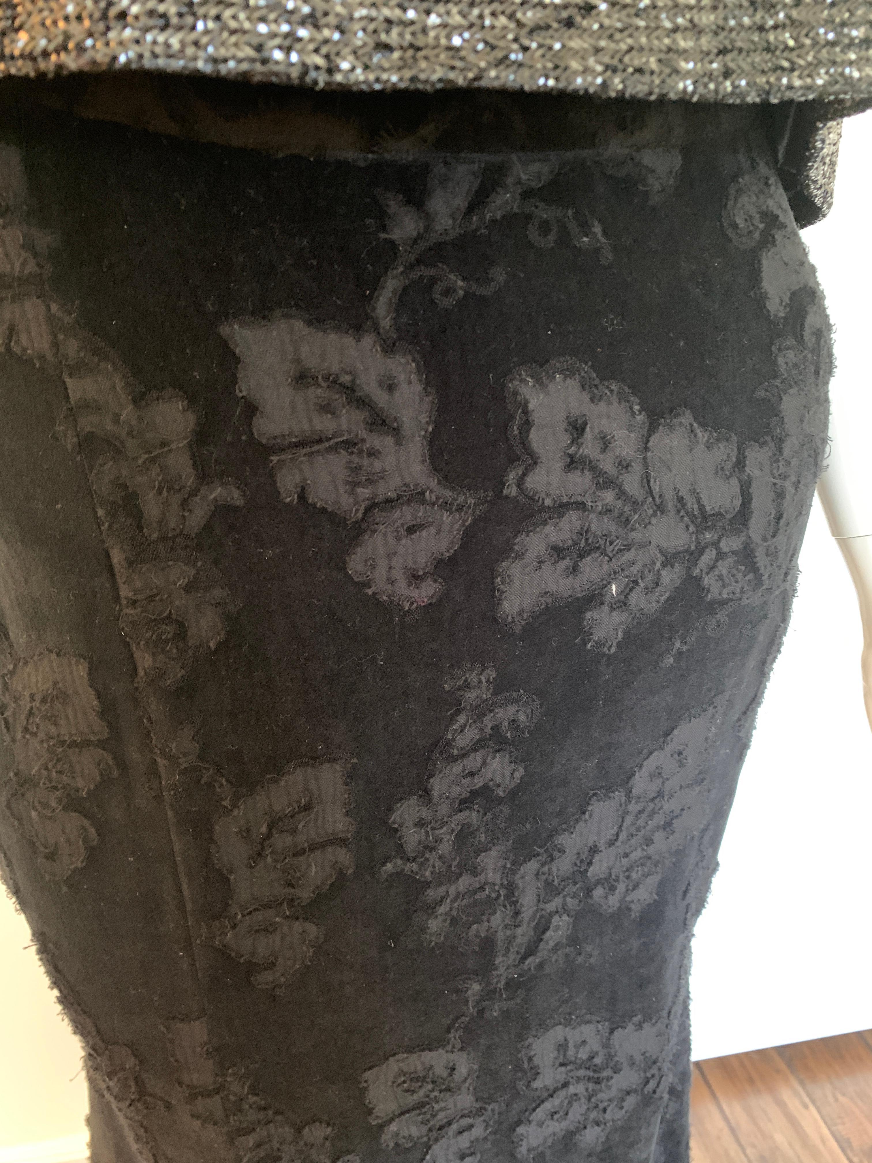 Women's or Men's Yohji Yamamoto Black  Skirt Size 1  For Sale