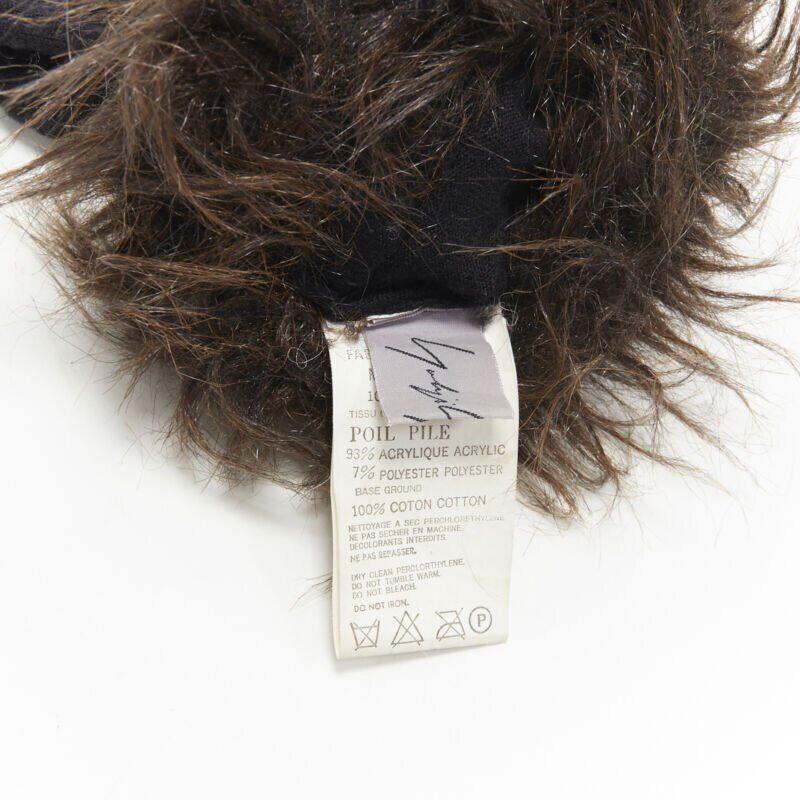 YOHJI YAMAMOTO Winterhandschuhe aus schwarzer gewaschener Wolle und braunem Kunstpelz mit Besatz im Angebot 1