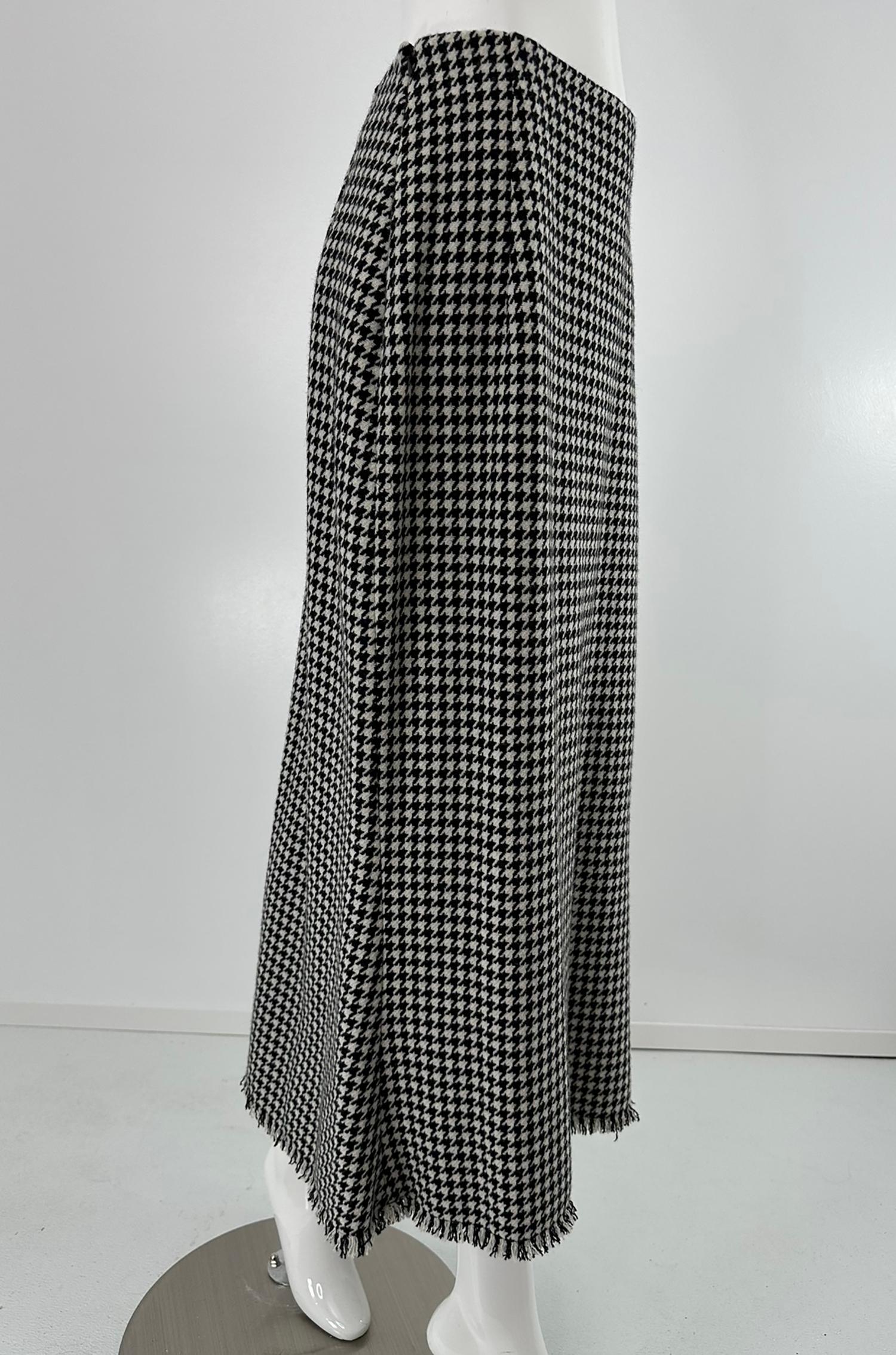 Yohji Yamamoto Gonna asimmetrica a frange in lana bianca e nera con denti di cane 3 in vendita 8