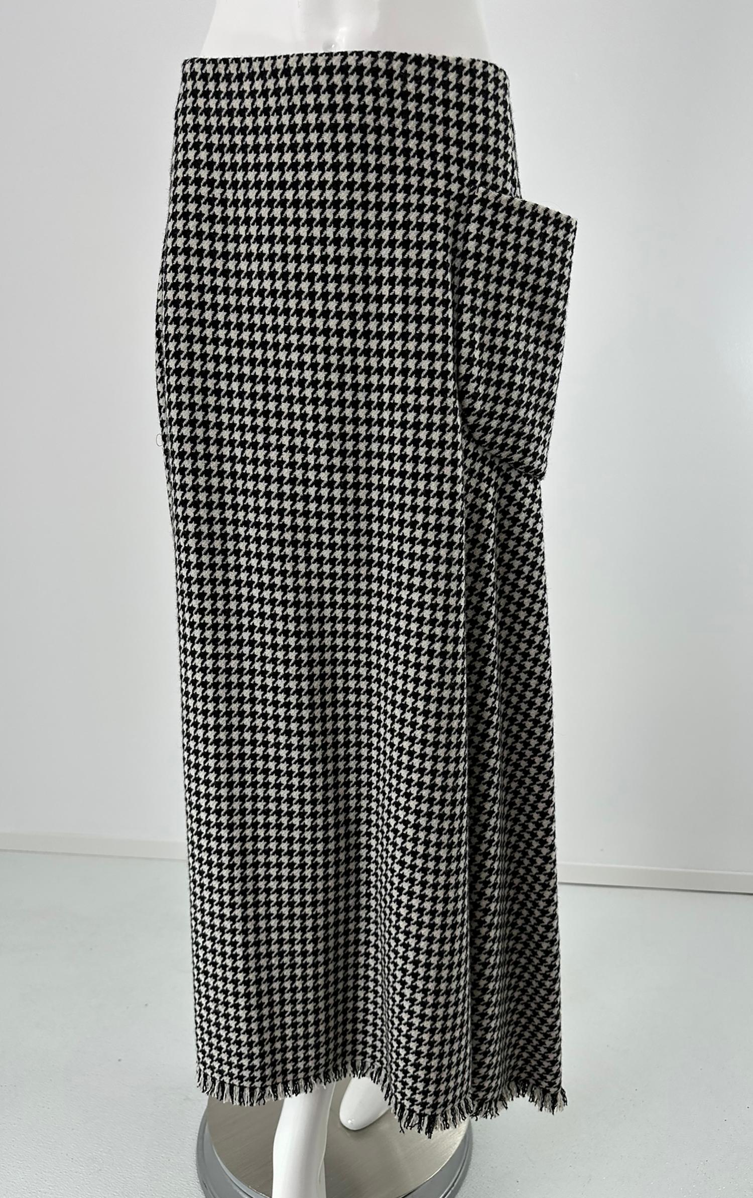 Yohji Yamamoto Gonna asimmetrica a frange in lana bianca e nera con denti di cane 3 in vendita 10