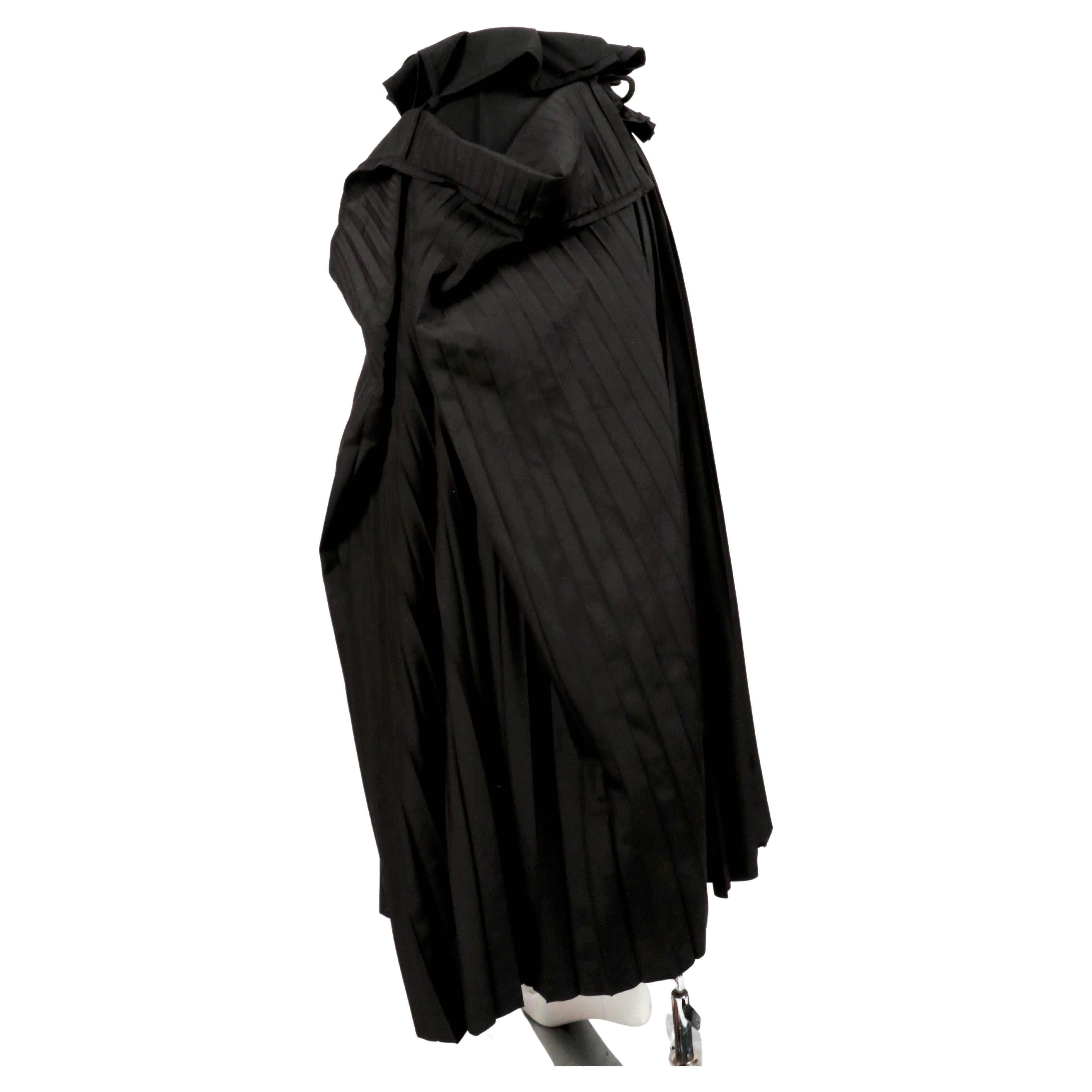 YOHJI YAMAMOTO - Jupe enveloppante plissée en laine et soie noire Unisexe en vente