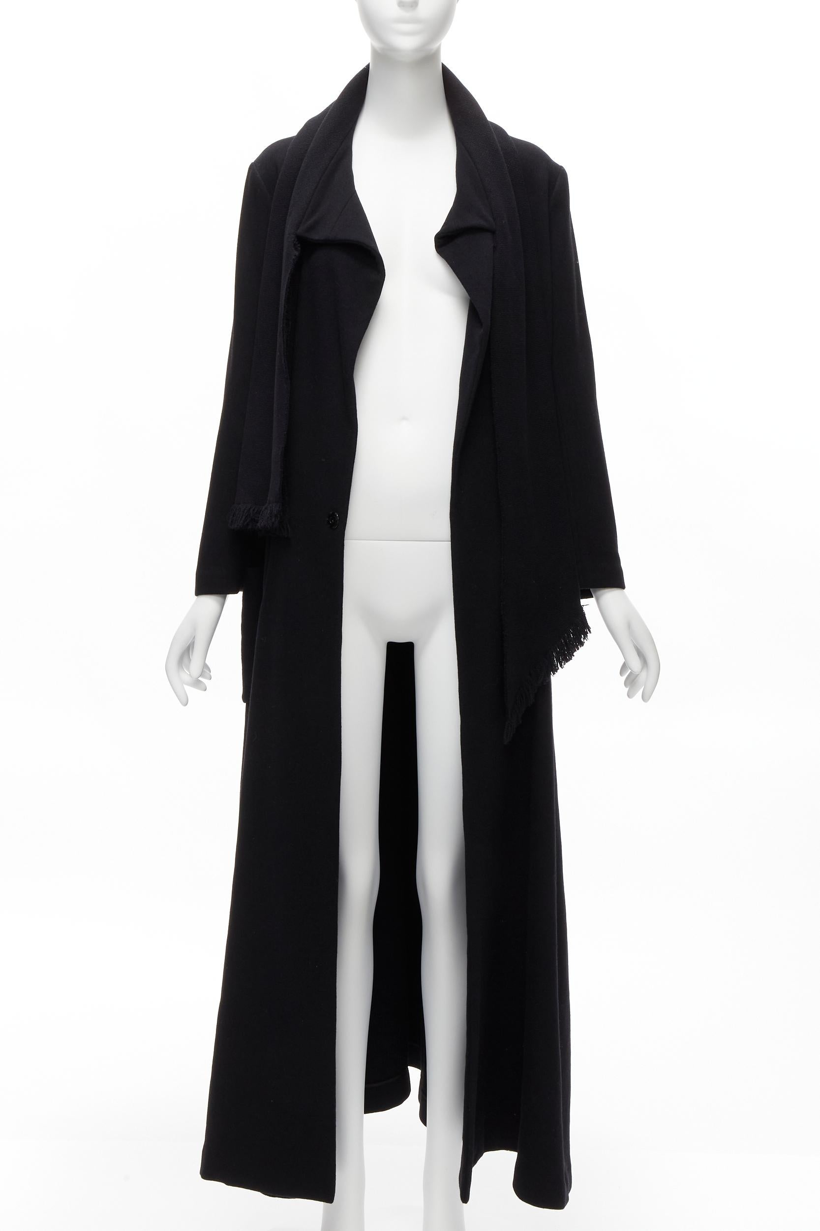 YOHJI YAMAMOTO black wool blend wrap scarf multi pockets longline coat JP2 M
Reference: TGAS/D00293
Brand: Yohji Yamamoto
Designer: Yohji Yamamoto
Material: Wool, Nylon
Color: Black
Pattern: Solid
Closure: Snap Buttons
Extra Details: Very