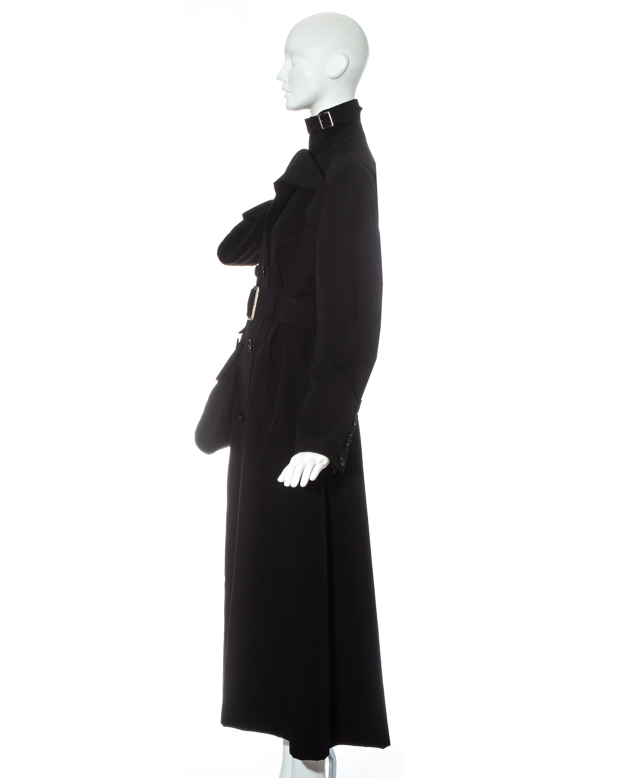 Yohji Yamamoto black wool gabardine coat with exaggerated pockets, fw 2004 In Excellent Condition For Sale In London, GB